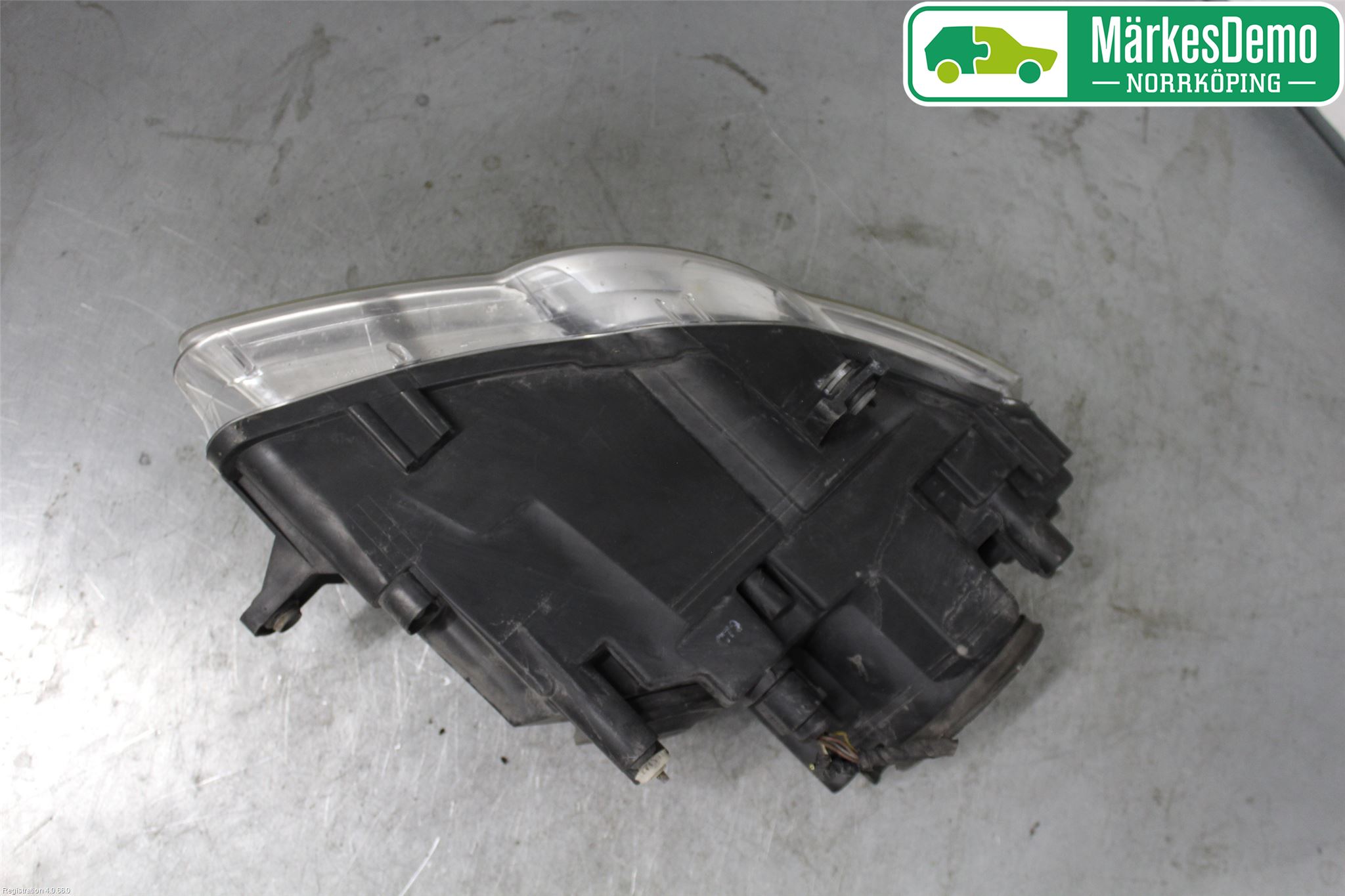 Volkswagen VW PASSAT 05-11 Frontlykt Venstre