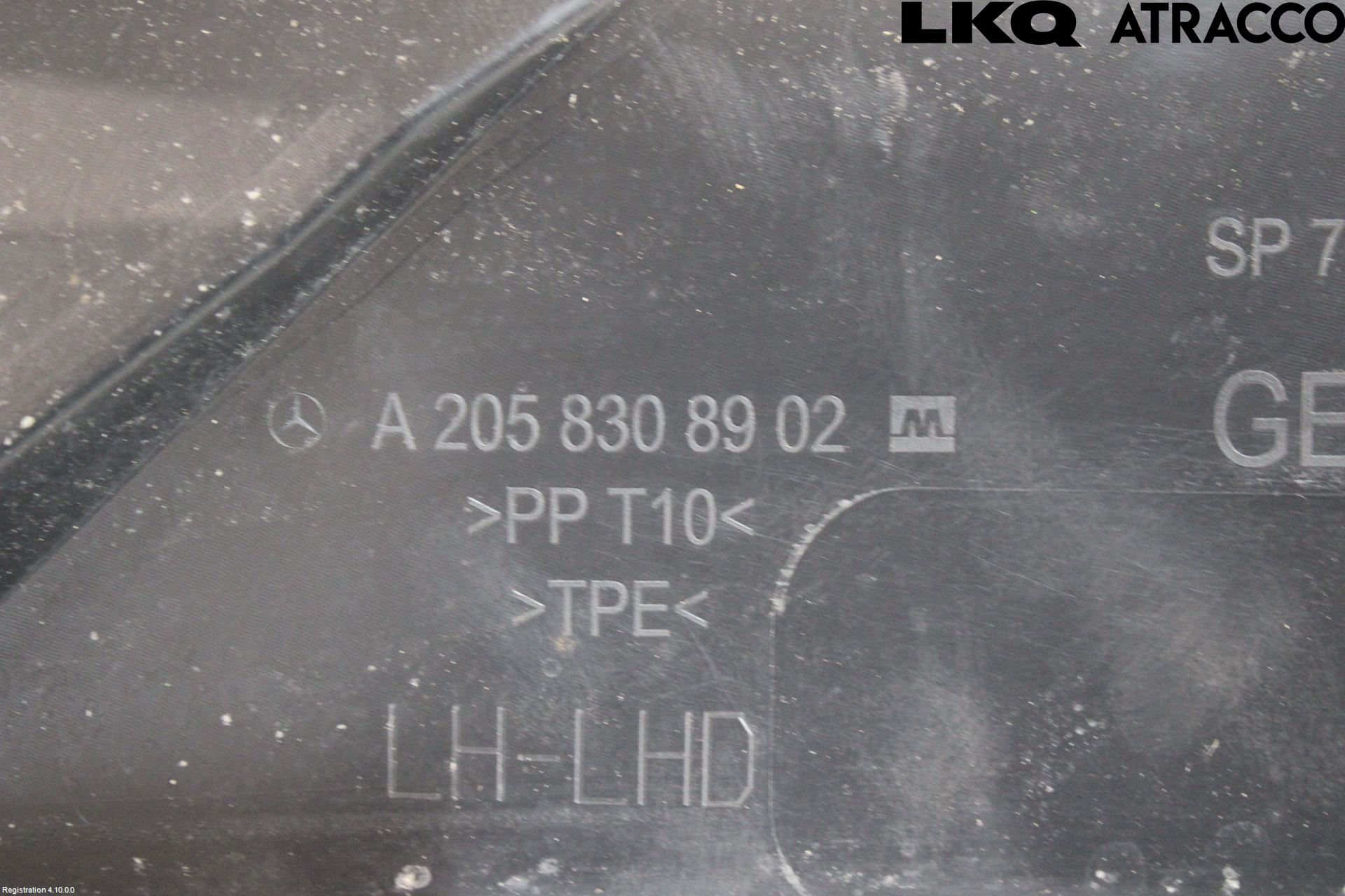 Mercedes-Benz MB C-KLASS (W205) 14-21 Visker Deksel-Grill-Under Frr
