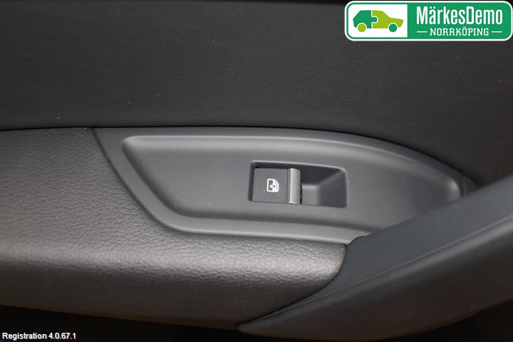 Audi Q5/SQ5 17- Innr Dørtrekk Venstre