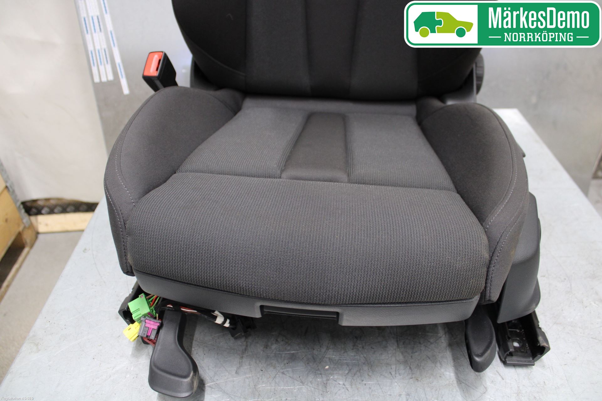 Audi A4/S4 B9 20- Innr Sete Foran Venstre