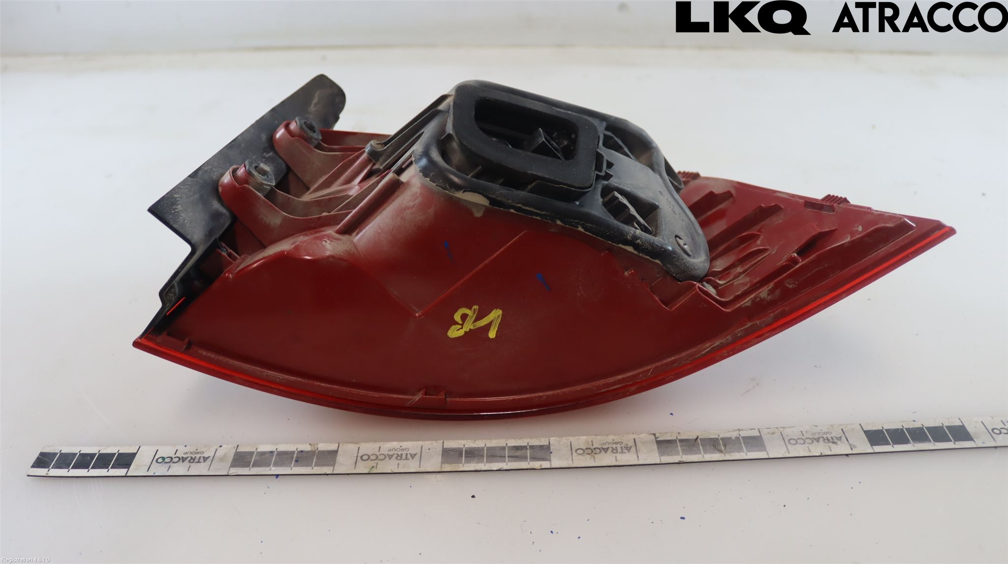Volkswagen VW PASSAT 11-14 Baklykt Venstre