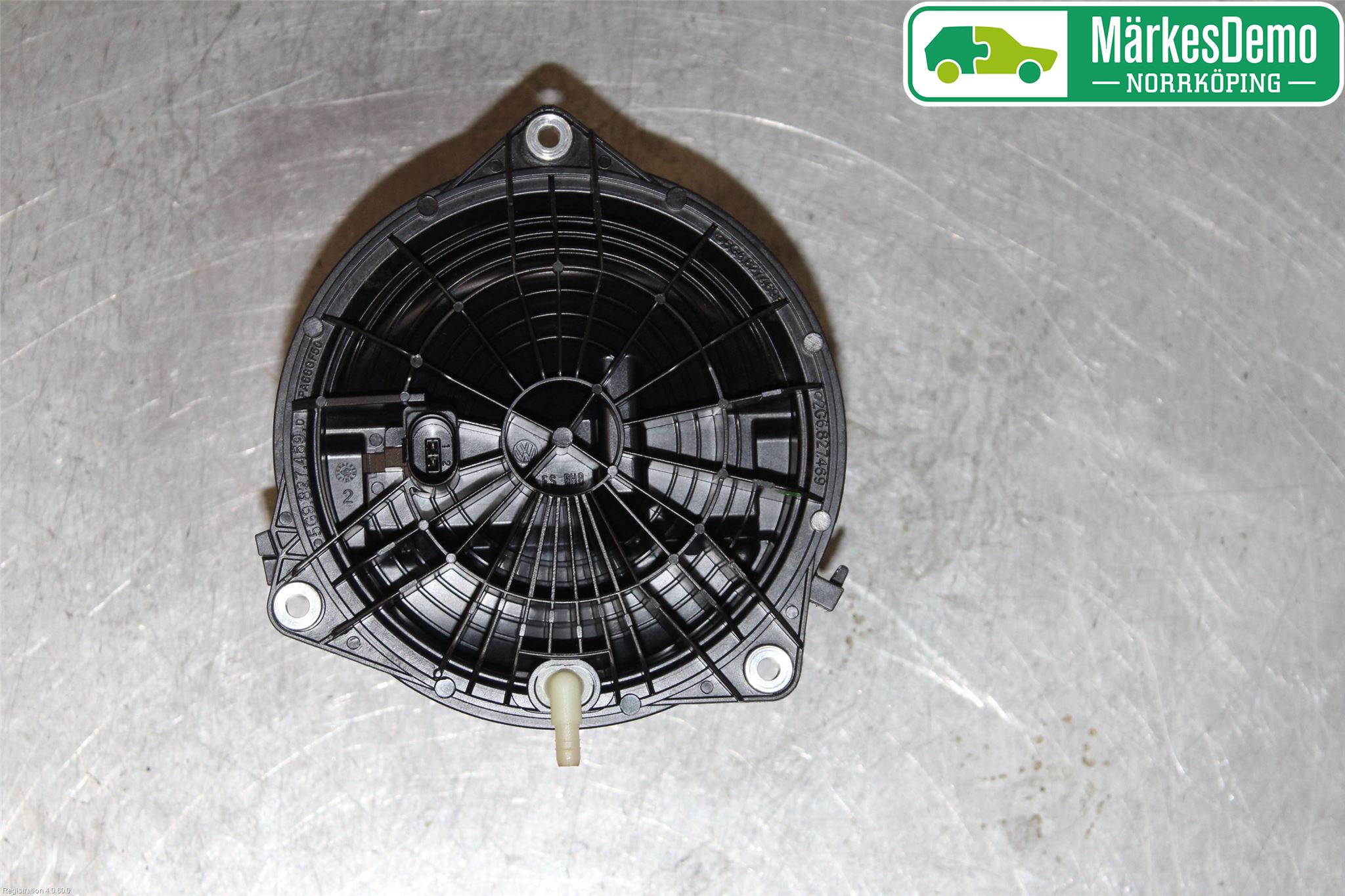 Volkswagen VW GOLF / E-GOLF VII 13-20 Bakluke Handtak Ytre
