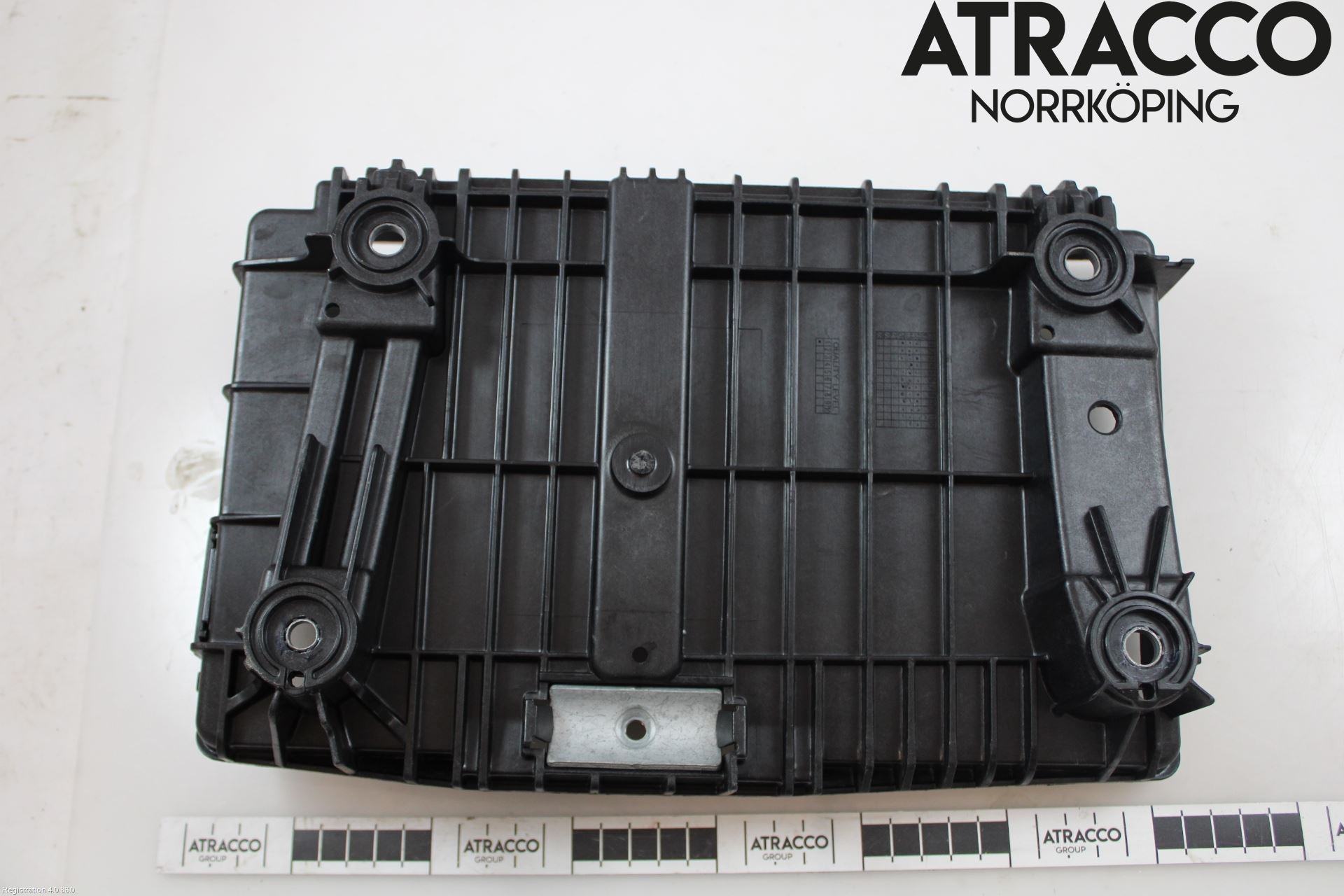 Mercedes-Benz MB EQC (N293) 20- Batterikasse - Feste - Holder