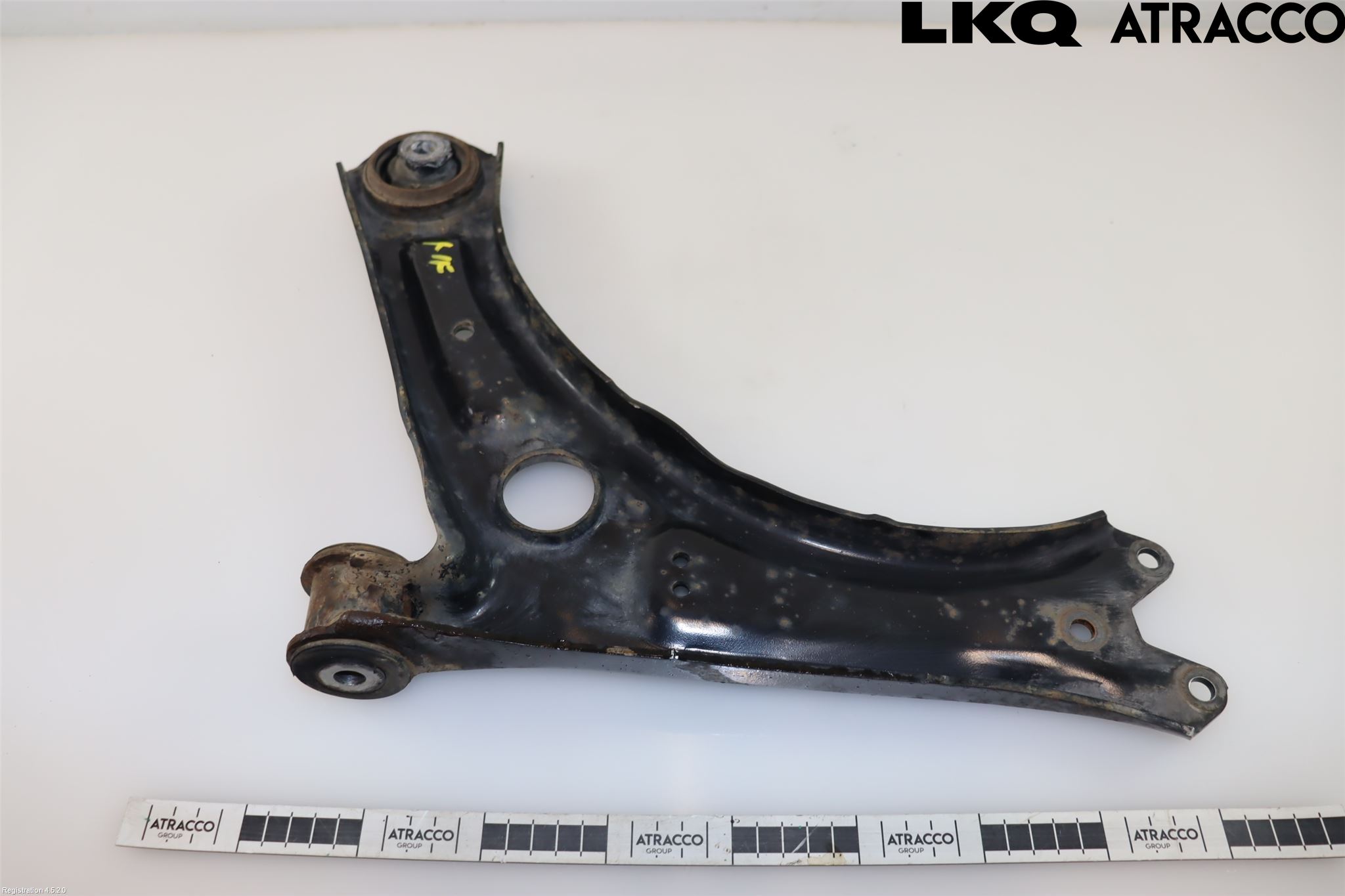 Volkswagen VW CADDY 11-15 Bærearm Foran Høyre Nedre