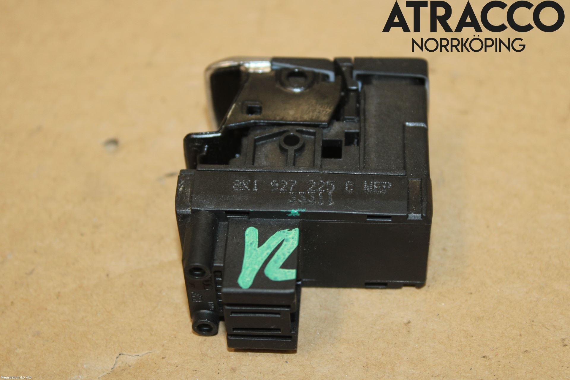 Audi A5 07-16 Bryter Parkeringsbrems