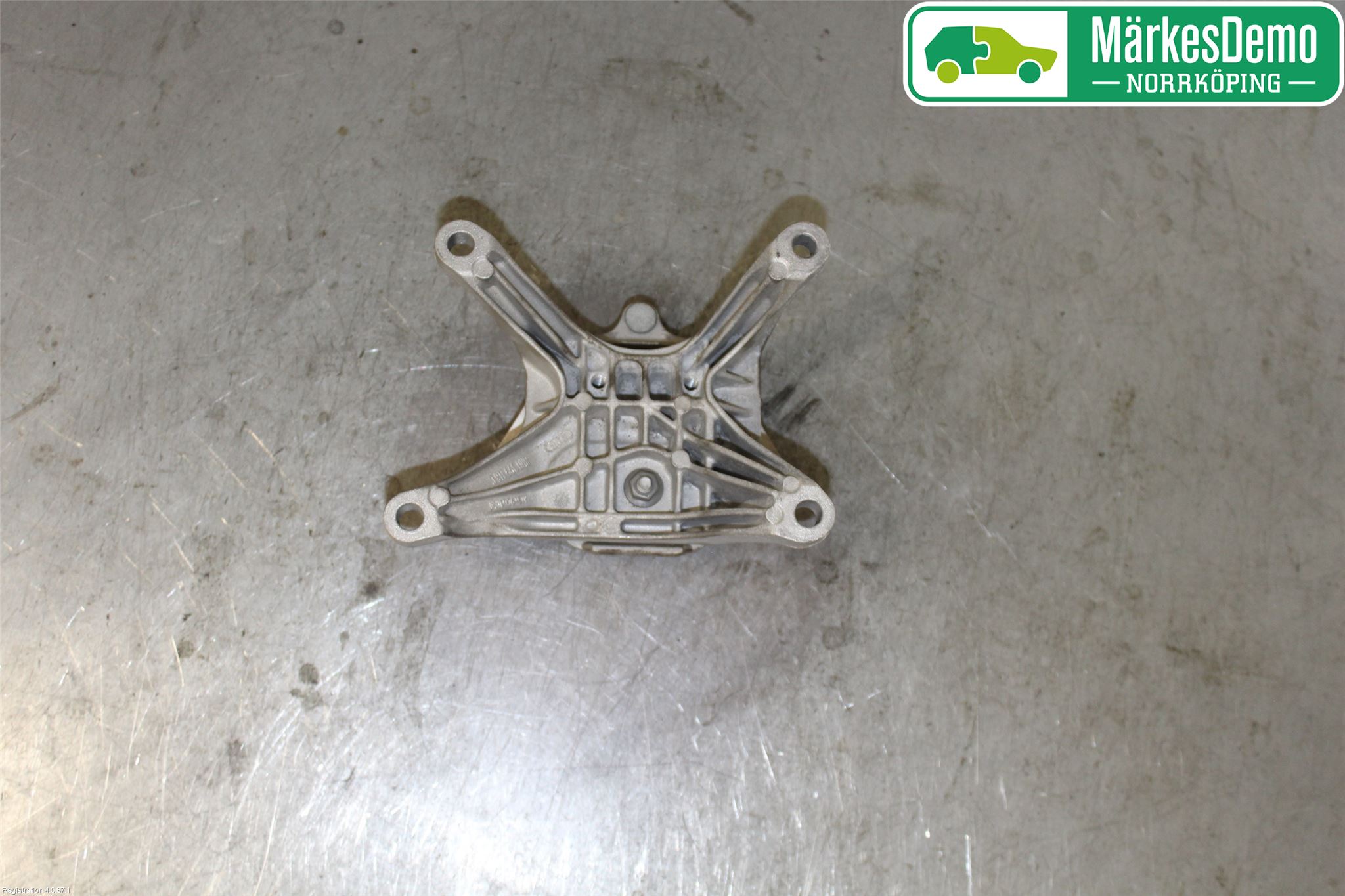 Audi A4/S4 B9 16-19 Gearkasse Feste Stål-Alu