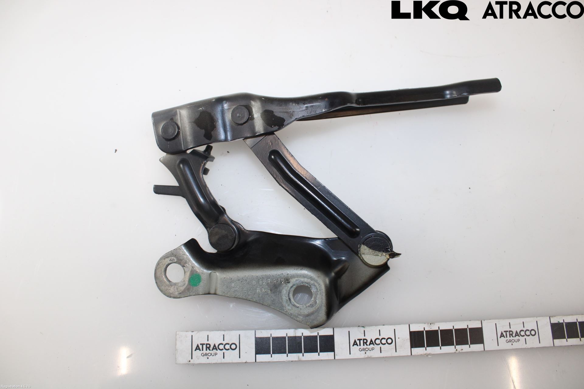 Skoda SUPERB 09-15 Panser Hengsel - Hengsler