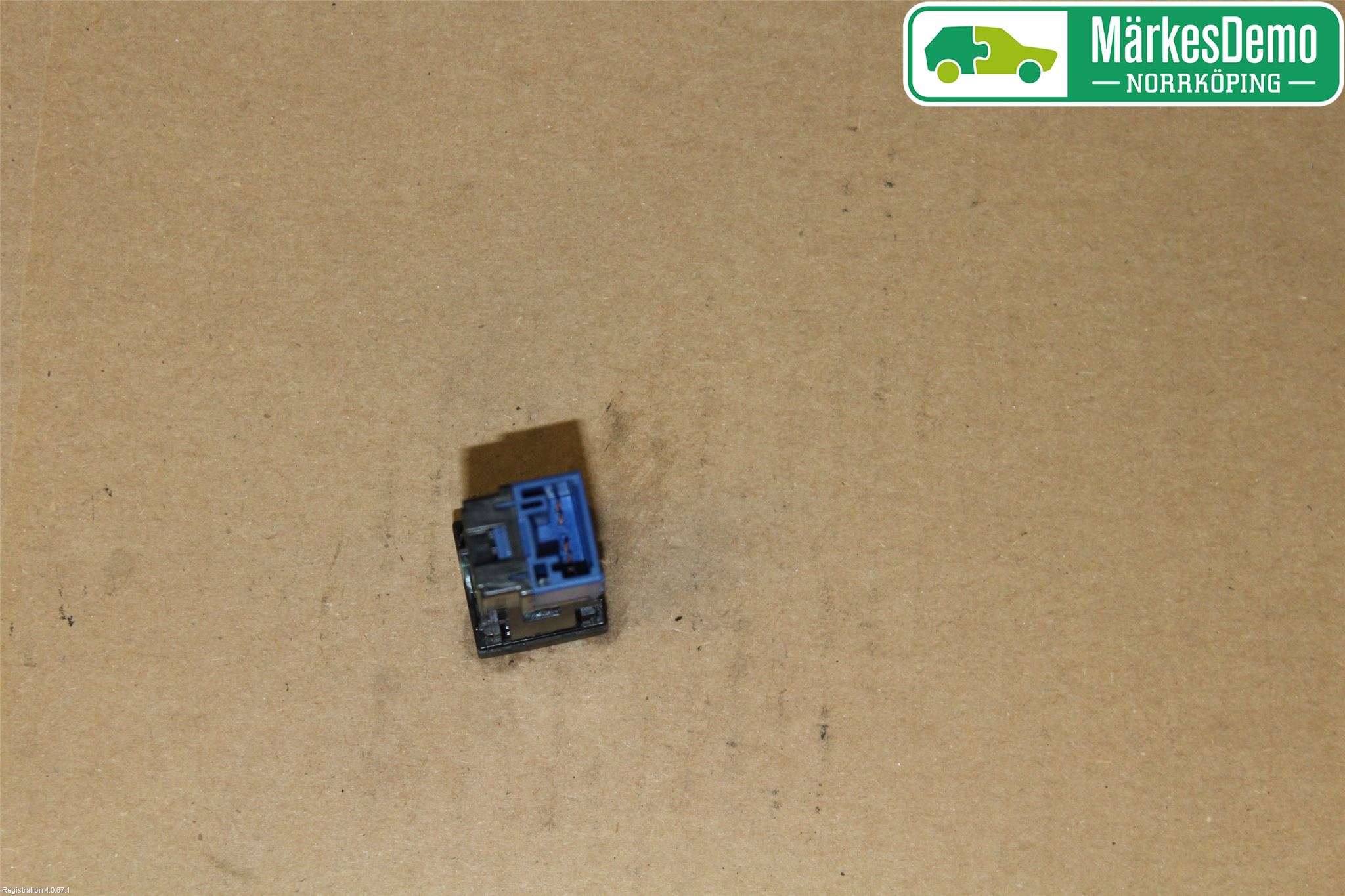 Toyota YARIS XP130 15-20 Bryter Hovedlys