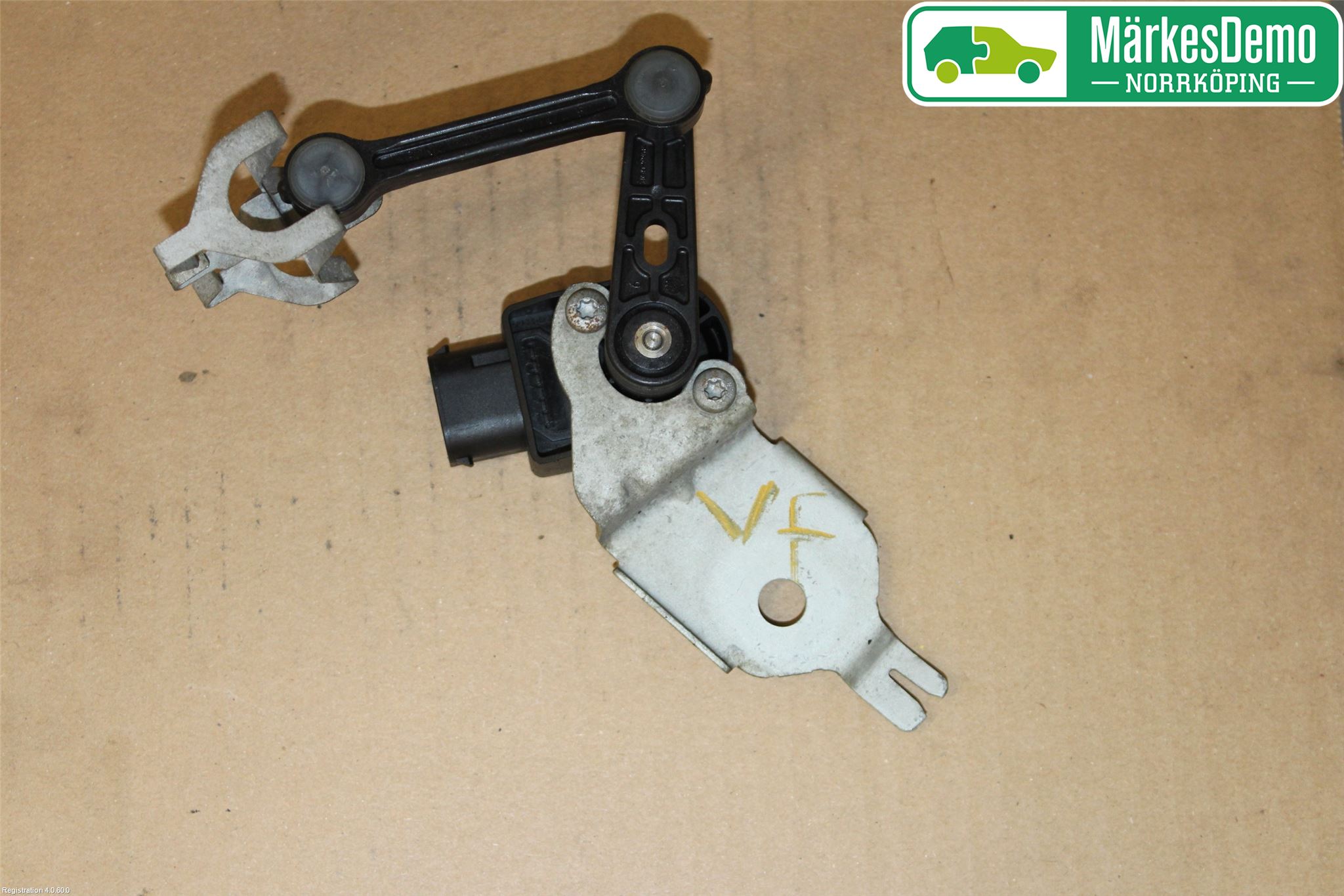 Mercedes-Benz MB C-KLASS (W205) 14-21 Sensor Lysinnstilling