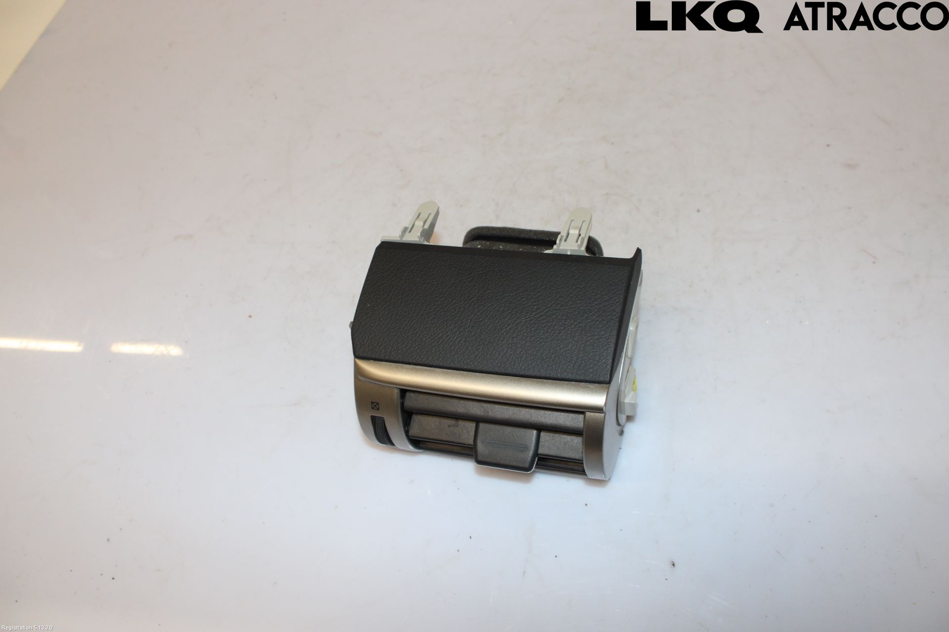 Lexus IS 250/350 14-20 Dashbord Kanal - Dyse