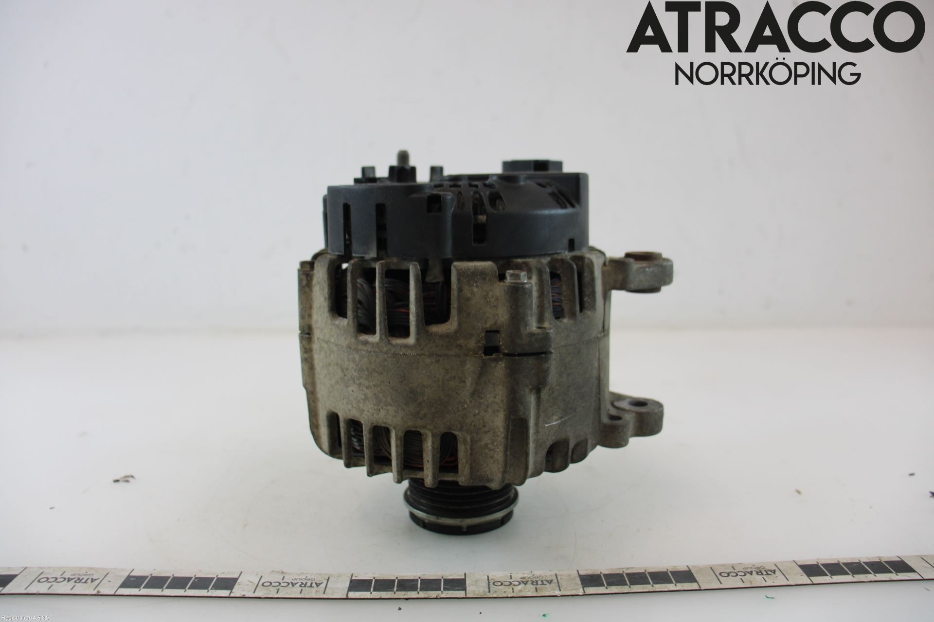 Volkswagen VW AMAROK 2H 10-22 Dynamo