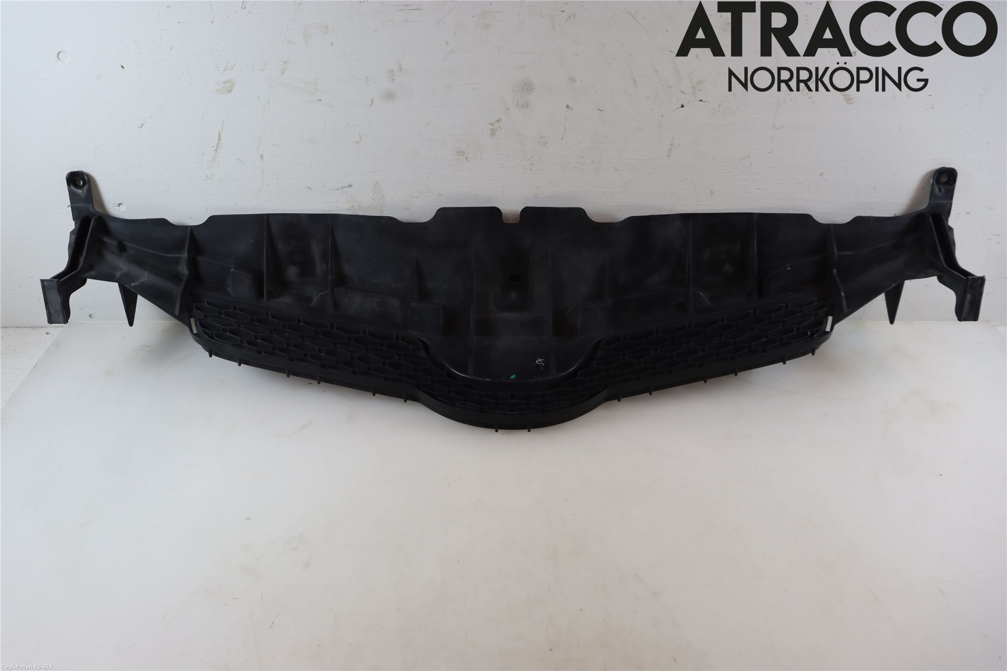 Toyota AURIS 07-09 Grill Komplett
