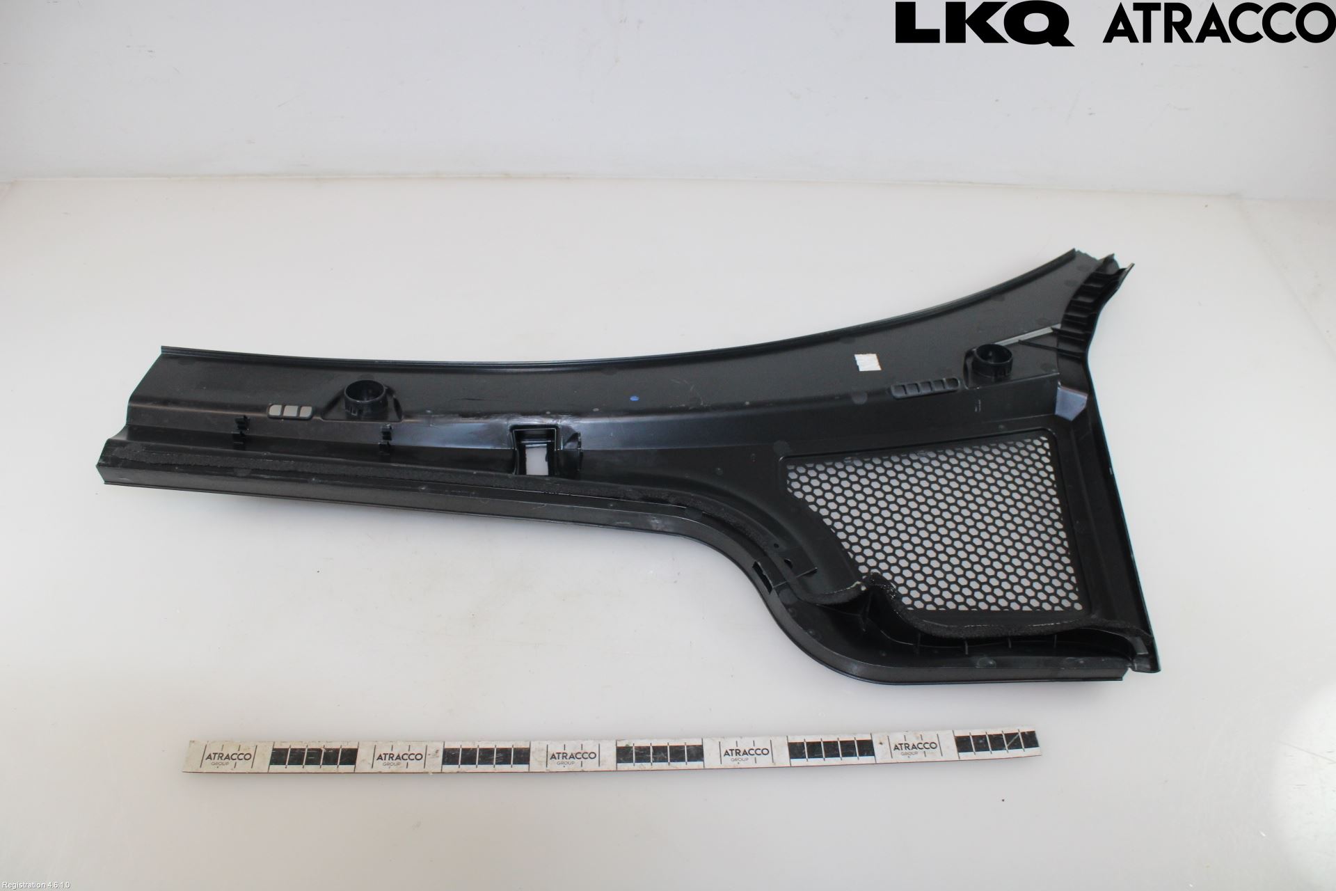 Skoda OCTAVIA (NX) 20- Visker Deksel-Grill-Under Frr