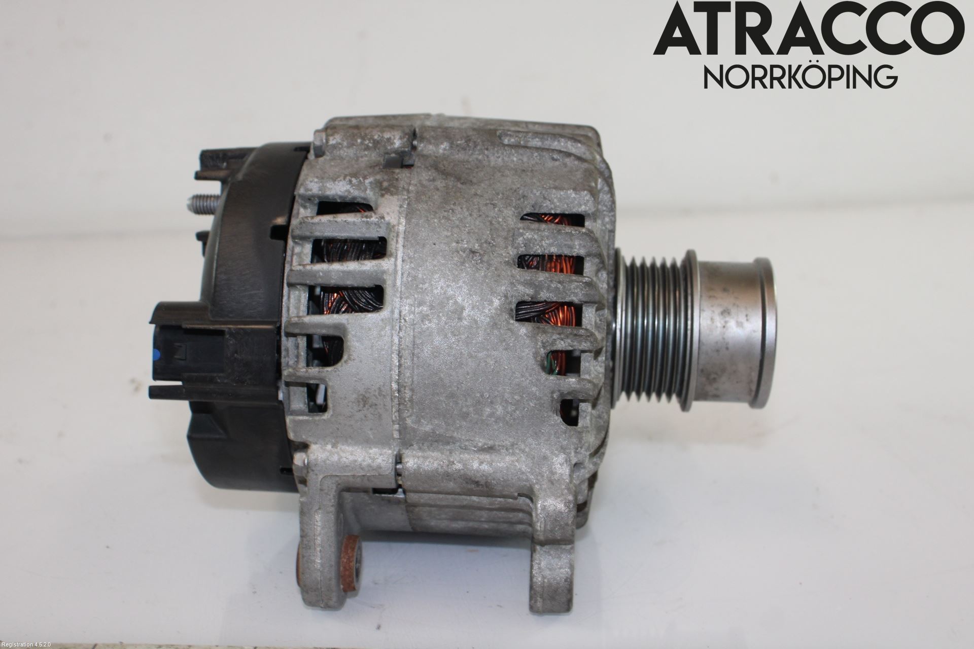 Volkswagen VW T-ROC 18- Dynamo