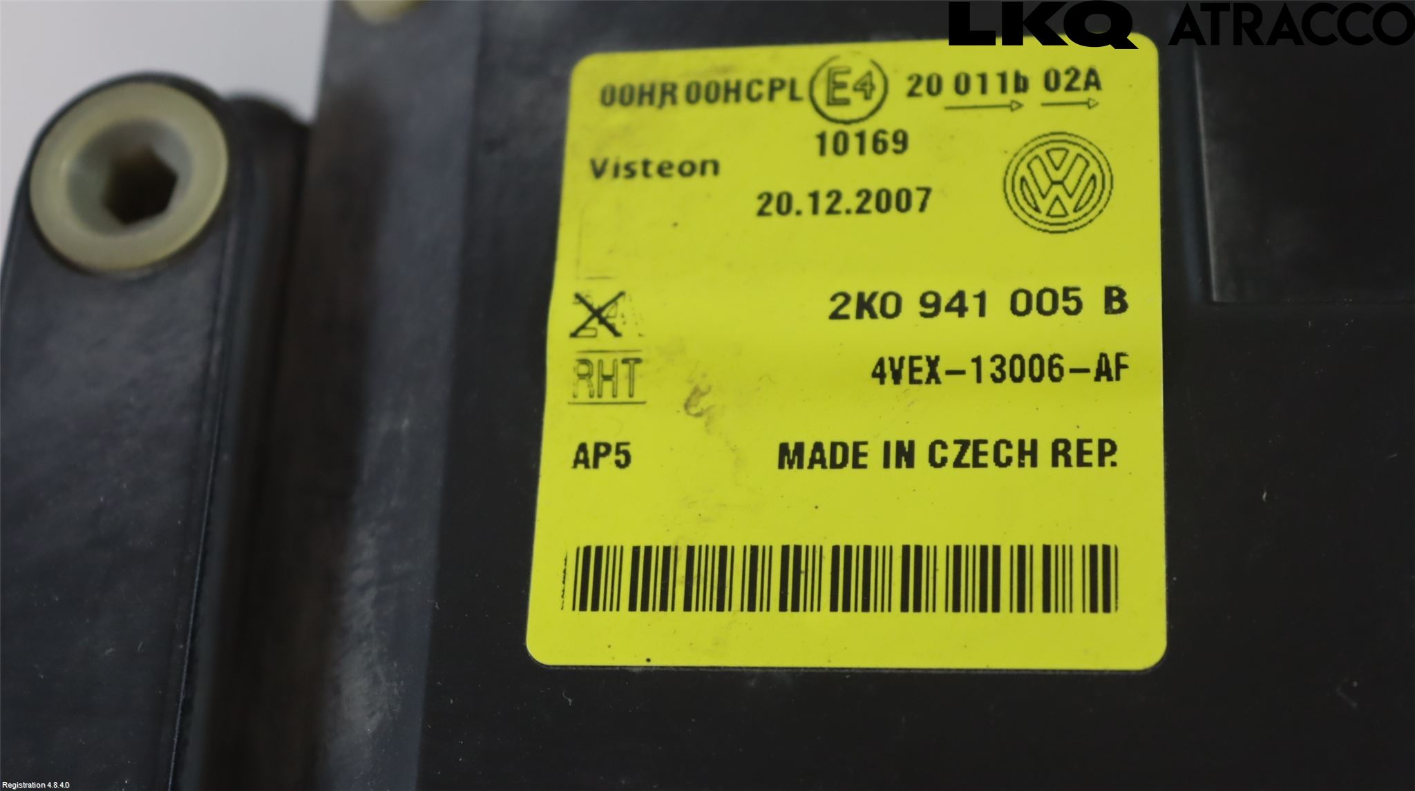 Volkswagen VW CADDY      04-10 Frontlykt Venstre