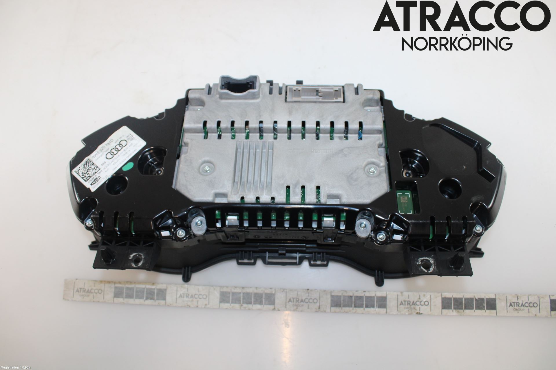 Audi A4/S4 B9 20- Instr Kombinert