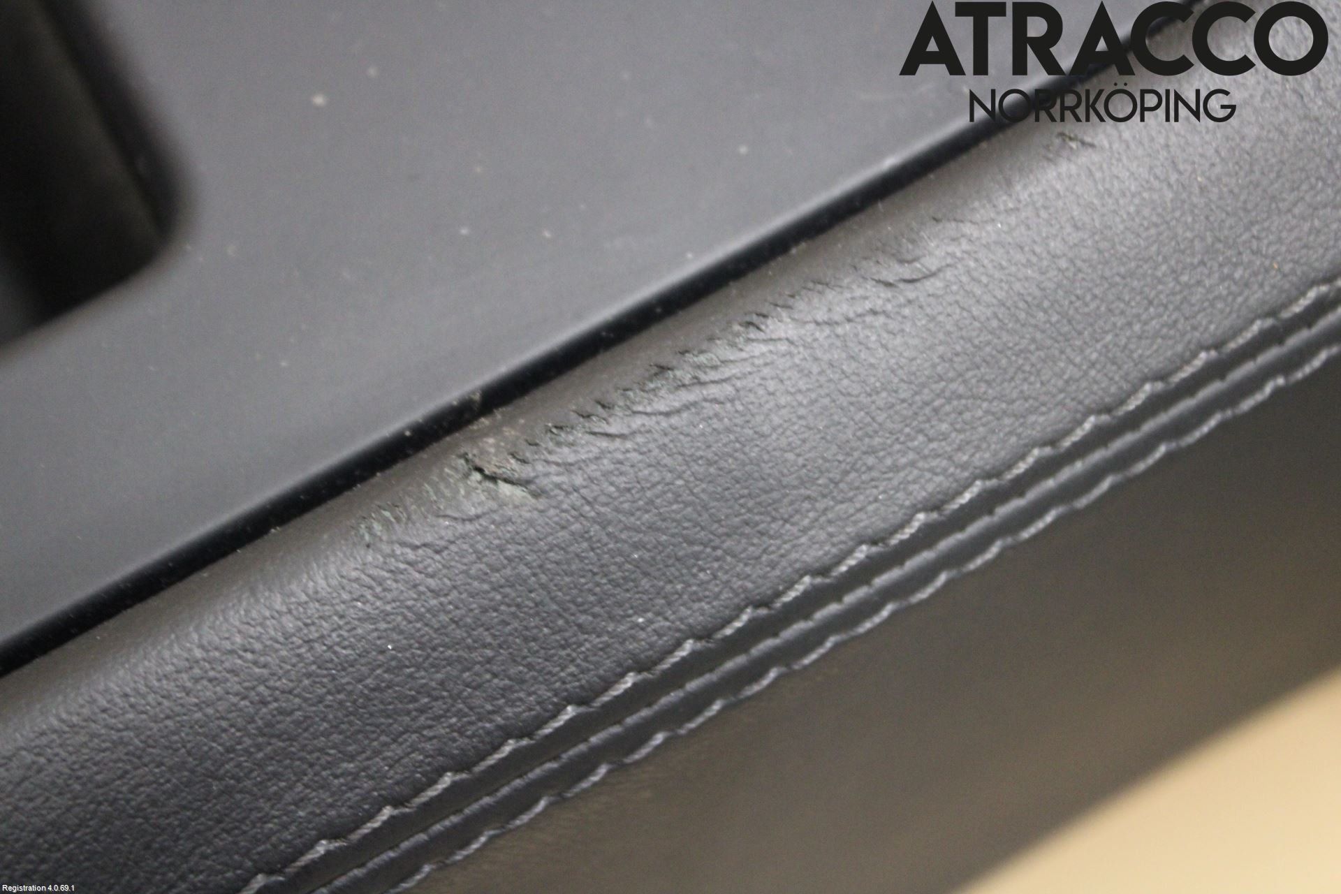Audi A8/S8 4E  02-09 Instrumentkonsoll Midt