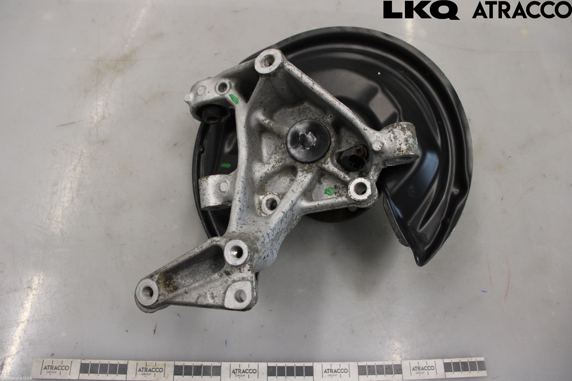 Volkswagen VW SCIROCCO 09-17 Spindel Vb