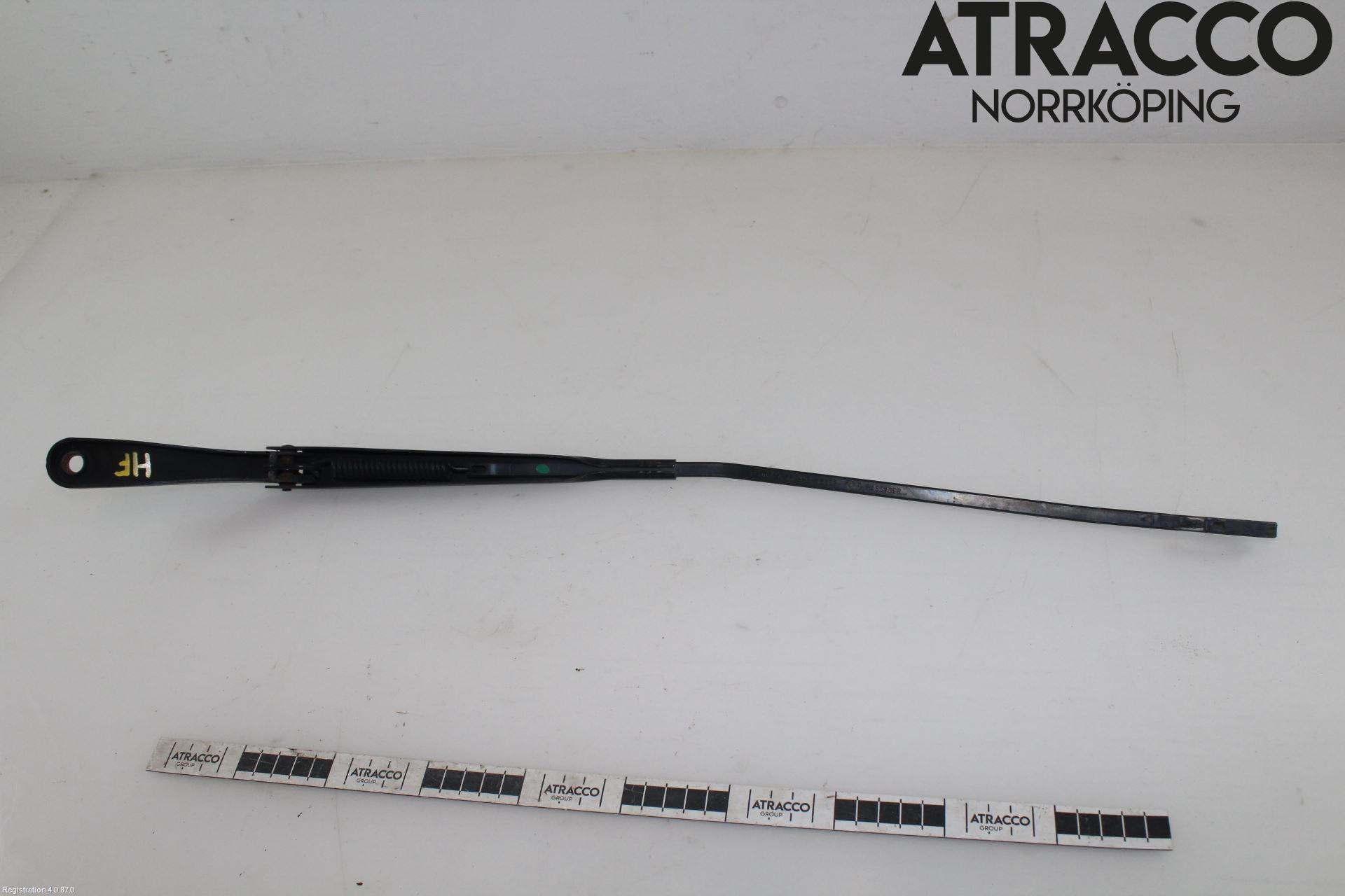 Nissan NV400 12-24 Viskerarm-Armer Frontrute