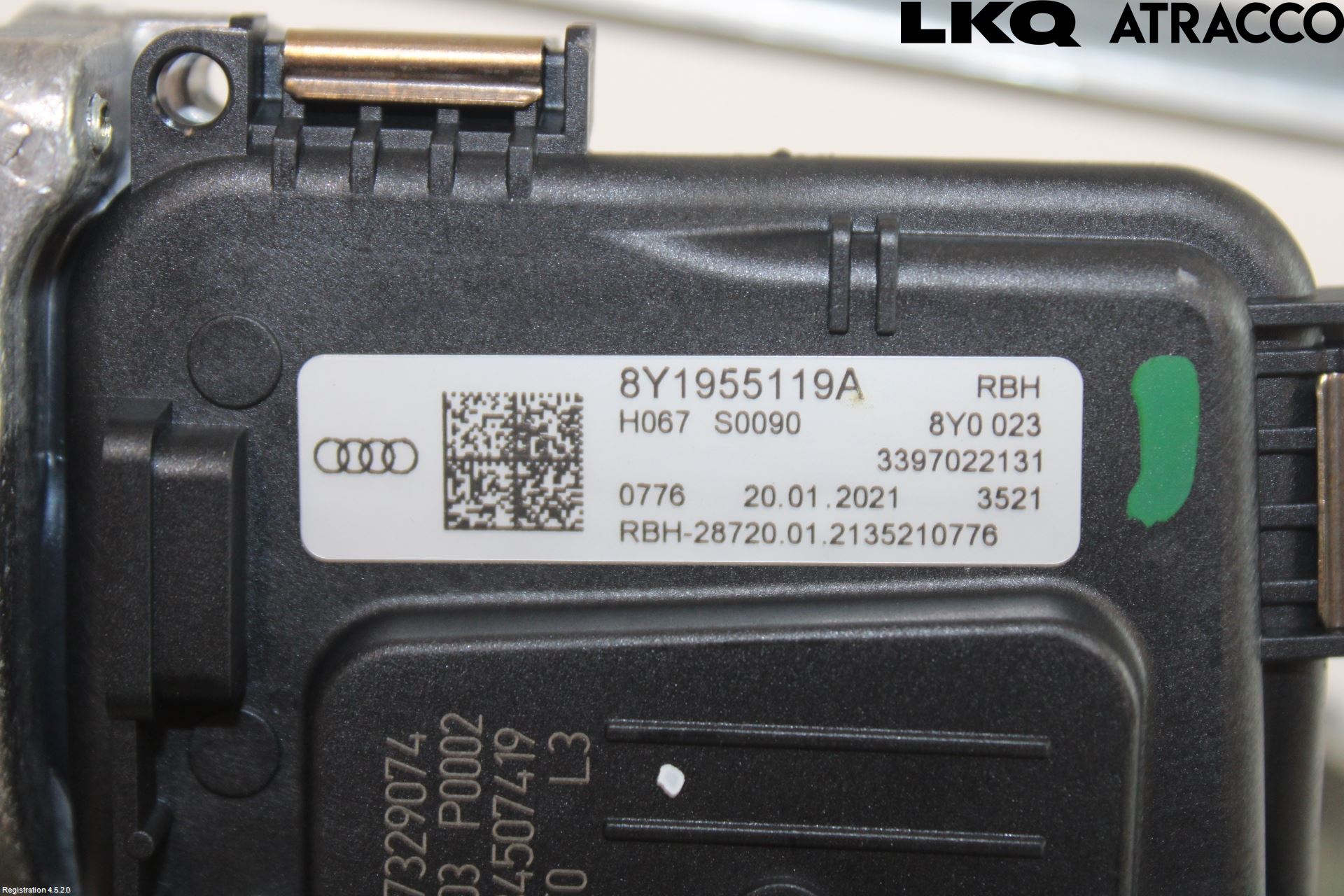 Audi A3/S3 8Y 21- Viskeroverføring Frontrute