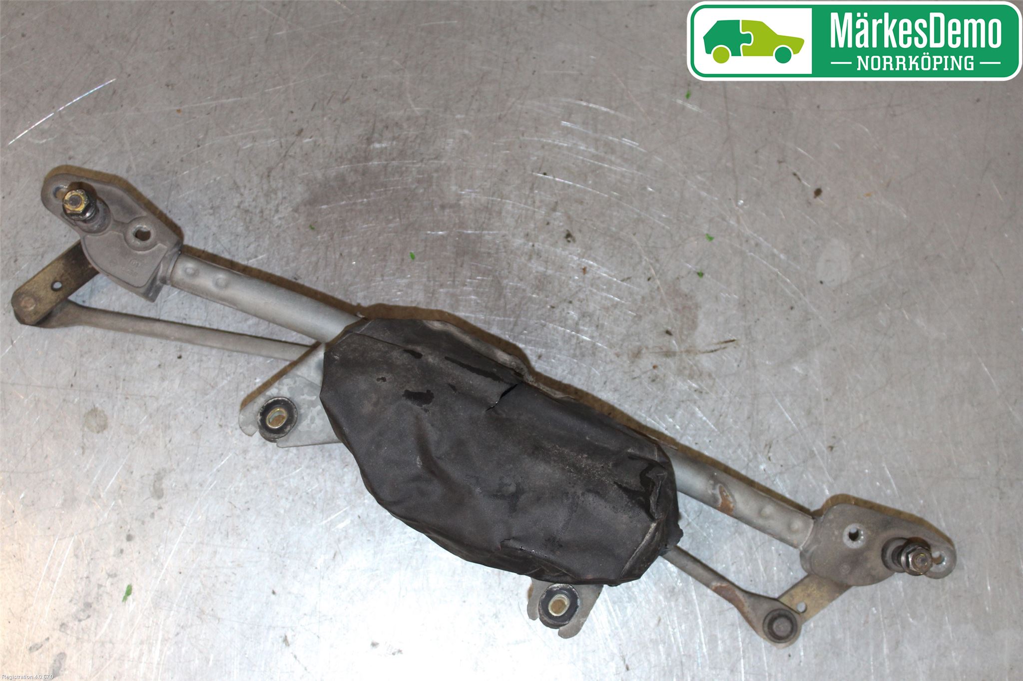 Peugeot 106     92-95 Viskermotor Frontrute