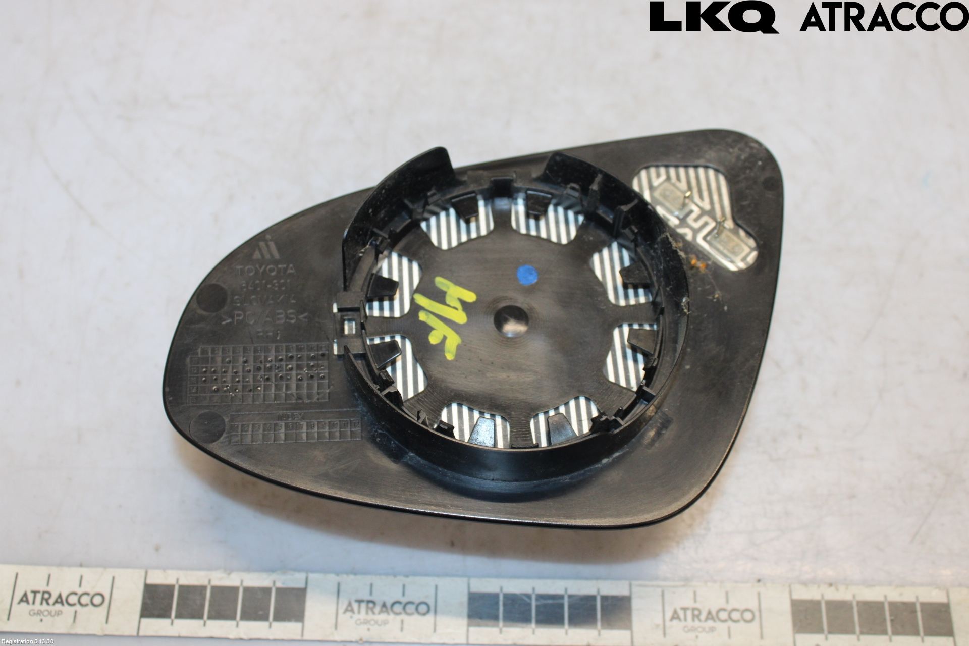 Toyota YARIS XP130 12-14 Speil Glass H