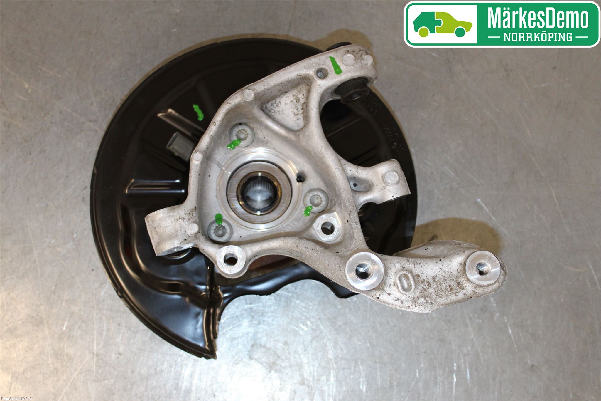 Volkswagen VW TIGUAN 16-24 Spindel Hb