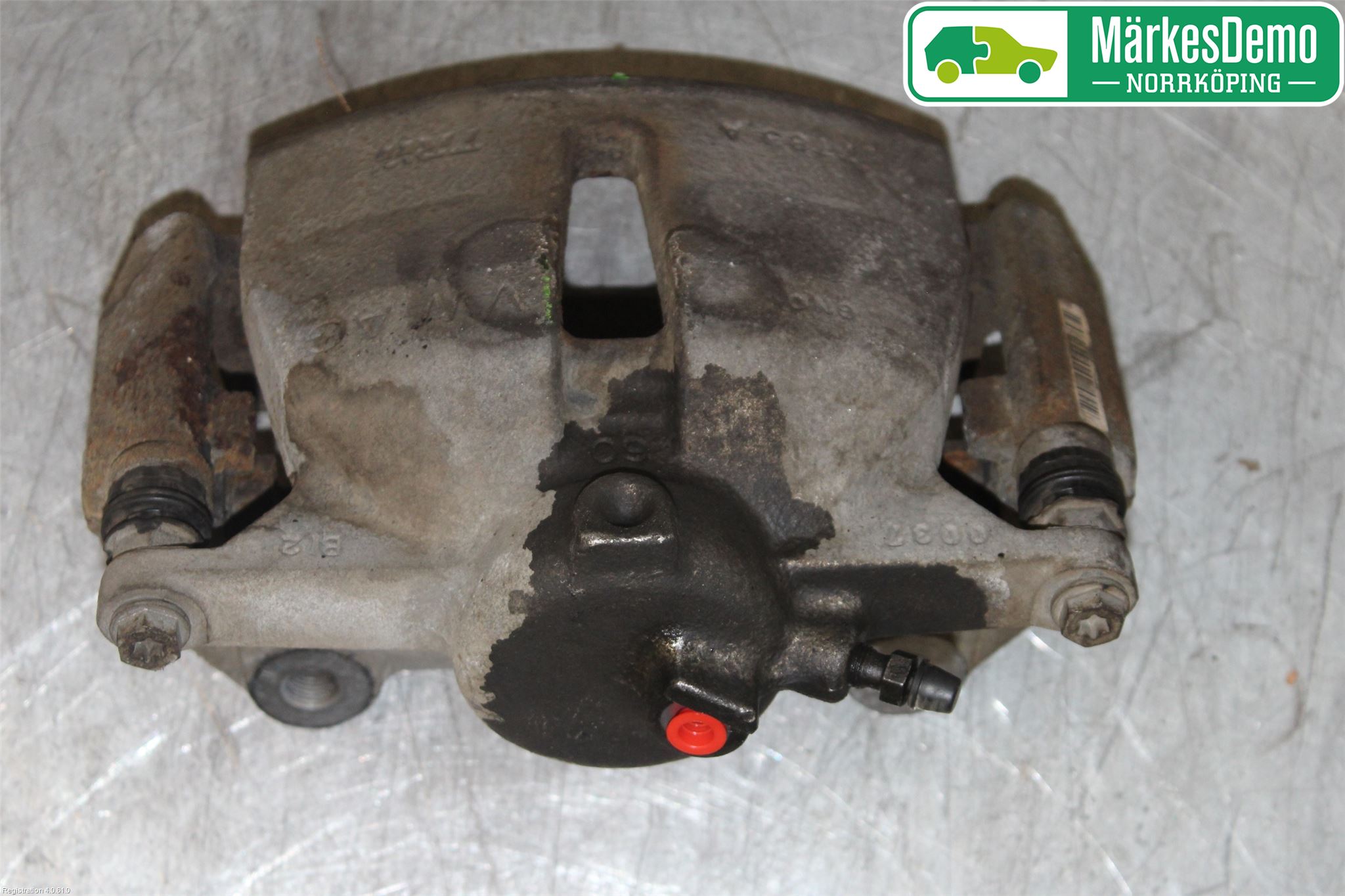 Volkswagen VW PASSAT 15-19 Bremsecaliper Foran Høyre
