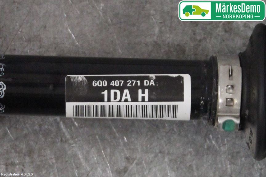 Skoda FABIA 07-14 Drivaksel Foran Kompl Venstre
