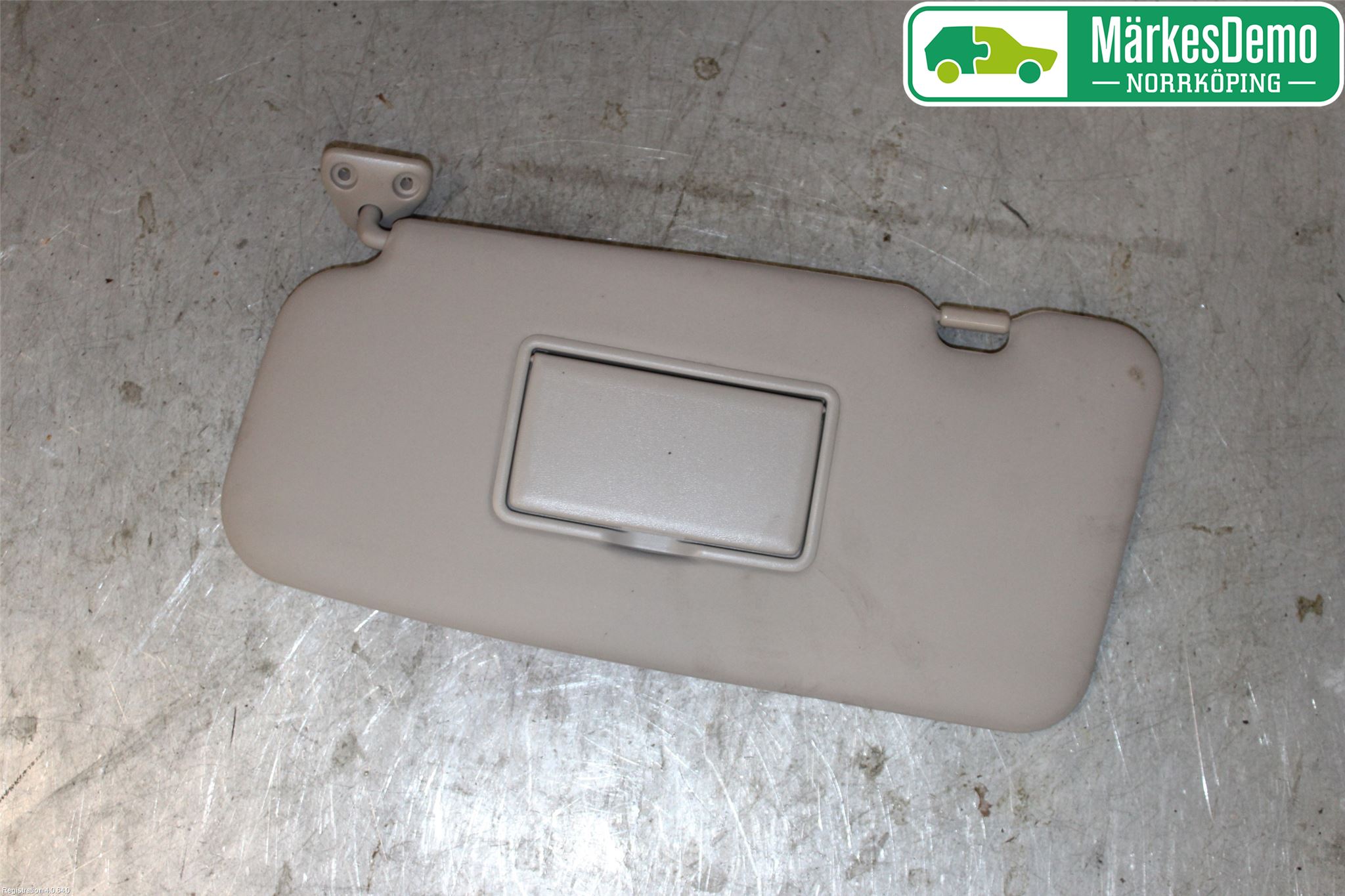 Nissan X-TRAIL     01-07 Innr Solskjerm