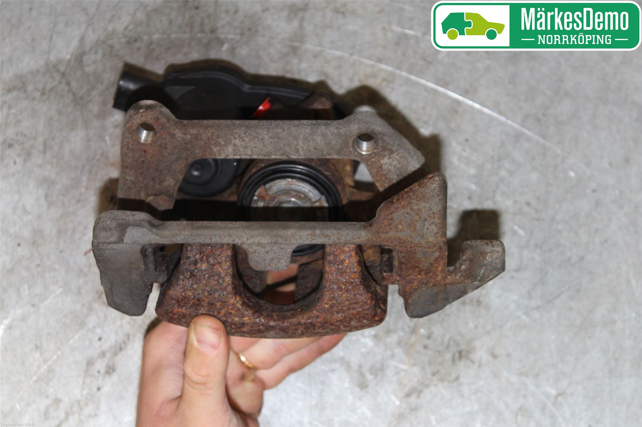 Audi A4 12-15 Bremsecaliper Bak Venstre