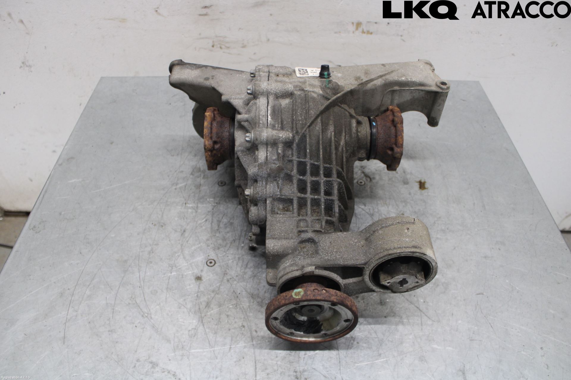 Audi A4/S4 B9 20- Bakaksel Kardang Bak -Diff