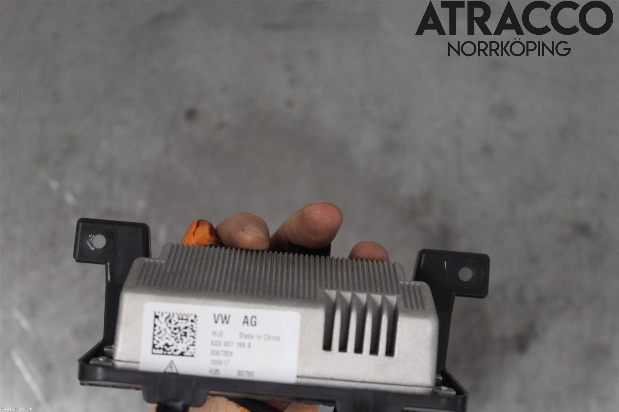 Skoda SUPERB 16-24 Inverter 12-)220V