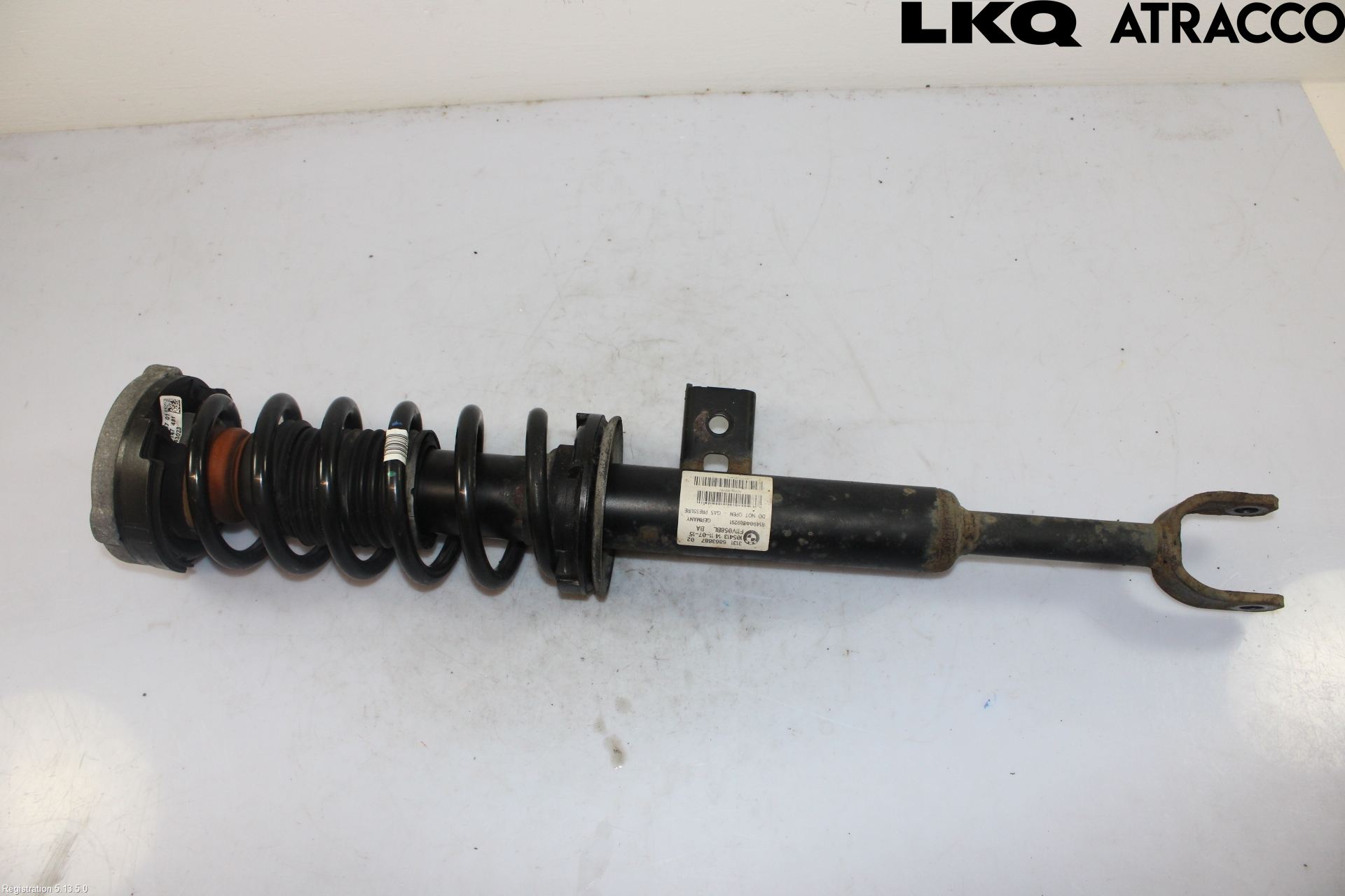 BMW 5 F10/F11/F18 09-17 Fjærbein Foran Venstre