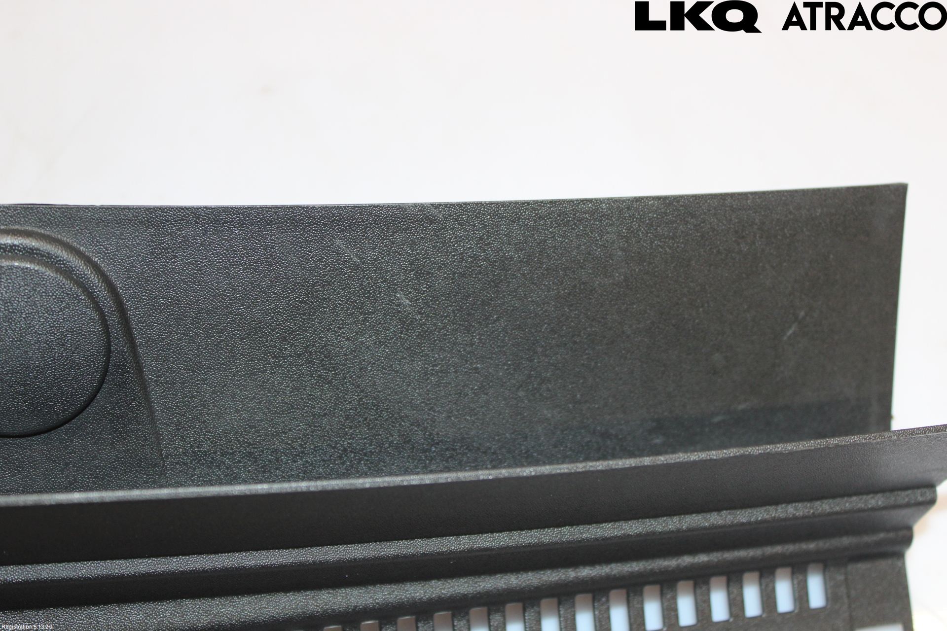 Volkswagen VW GOLF / E-GOLF VIII 20- Visker Deksel-Grill-Under Frr