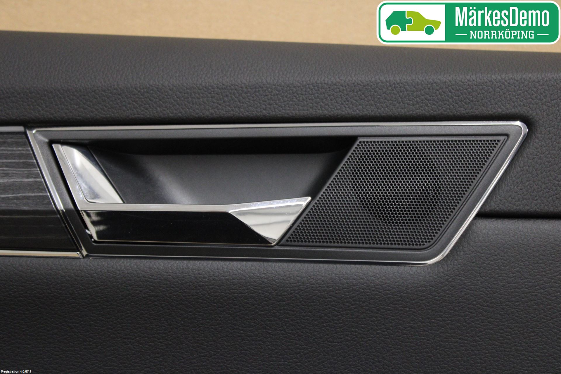 Skoda SUPERB 16-24 Innr Dørtrekk Venstre