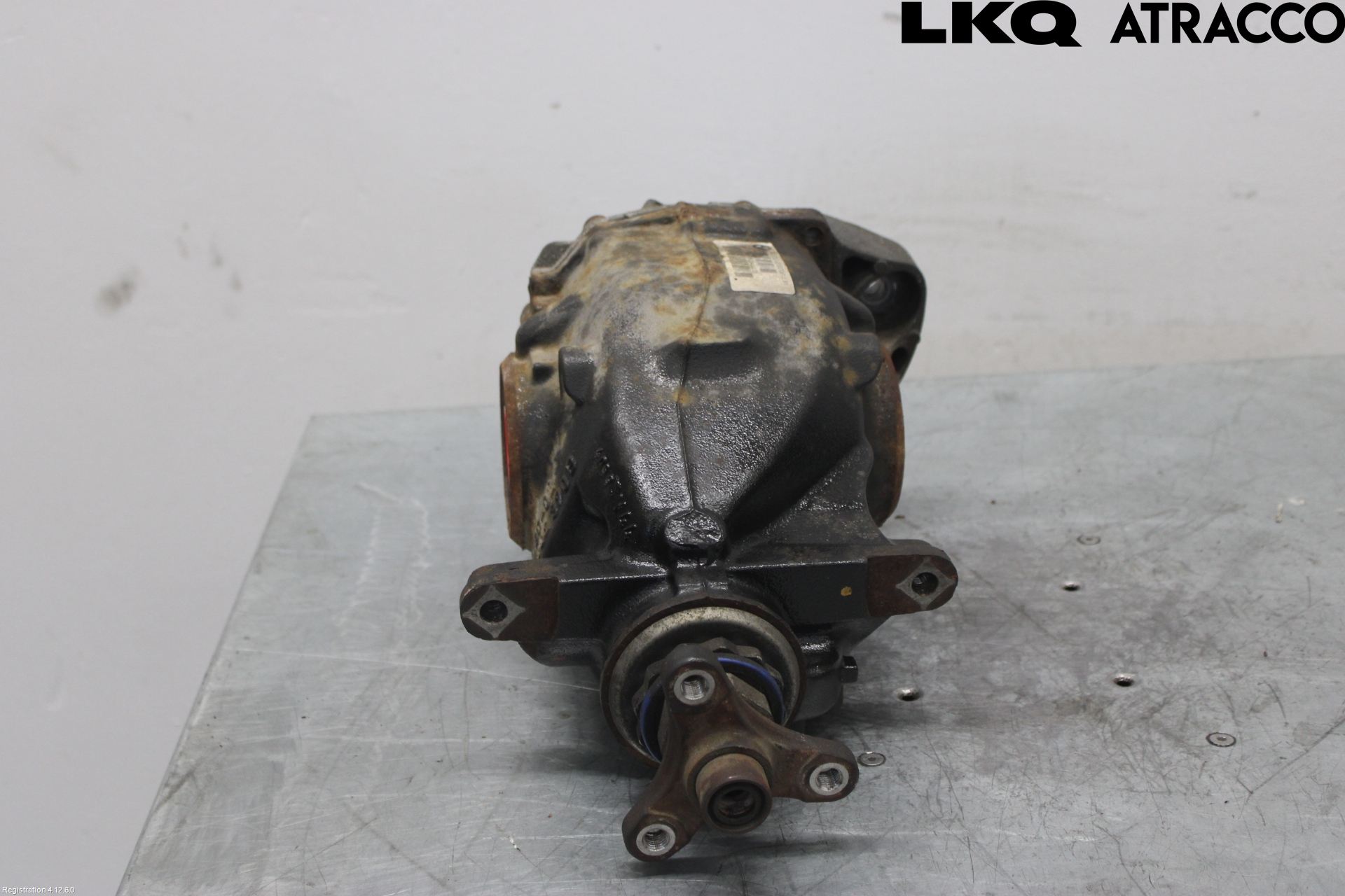 BMW 4 F32/F33/F82/F83 13-20 Bakaksel Kardang Bak -Diff