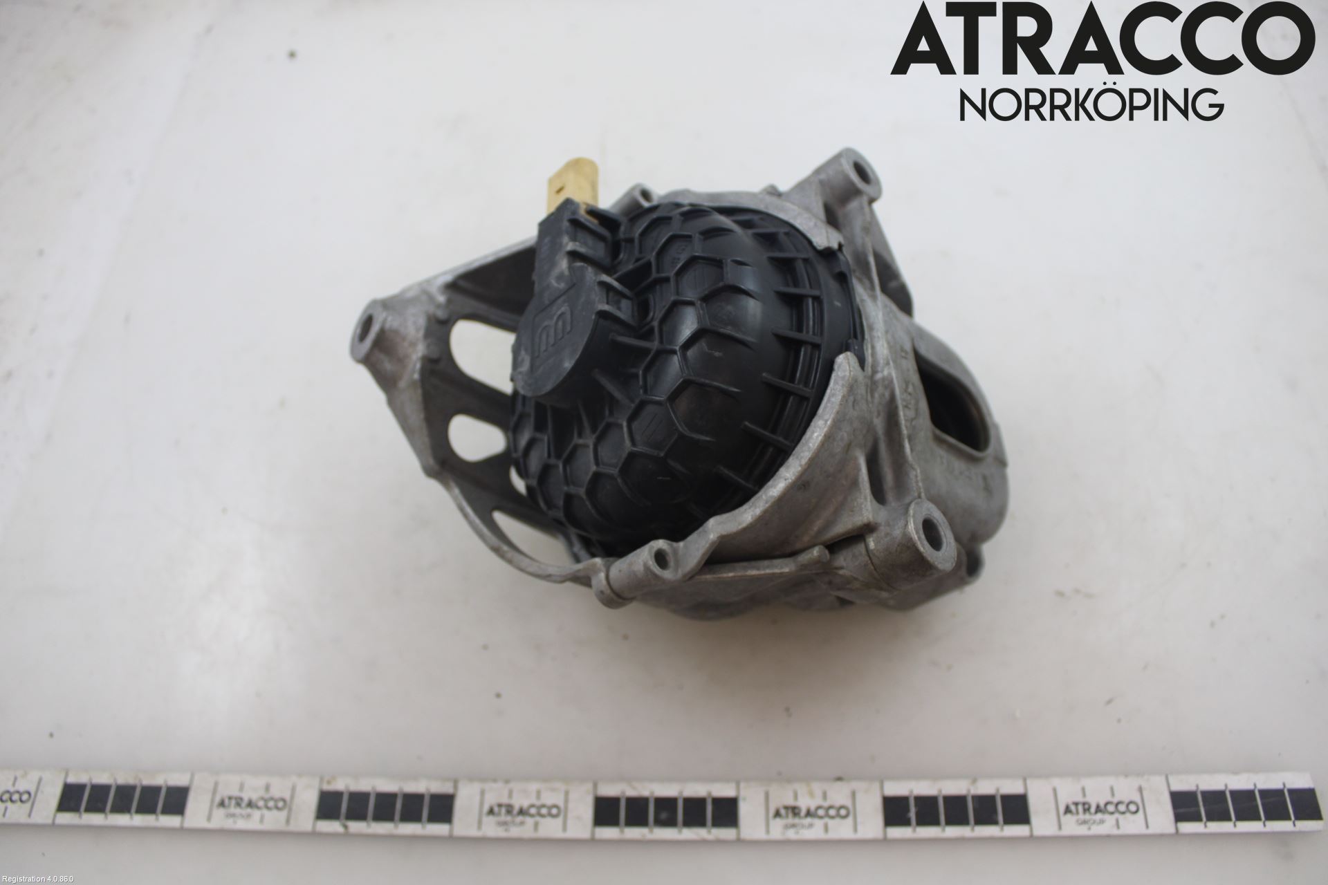 Audi A6 F2/C8 19- Motor Feste Gummi