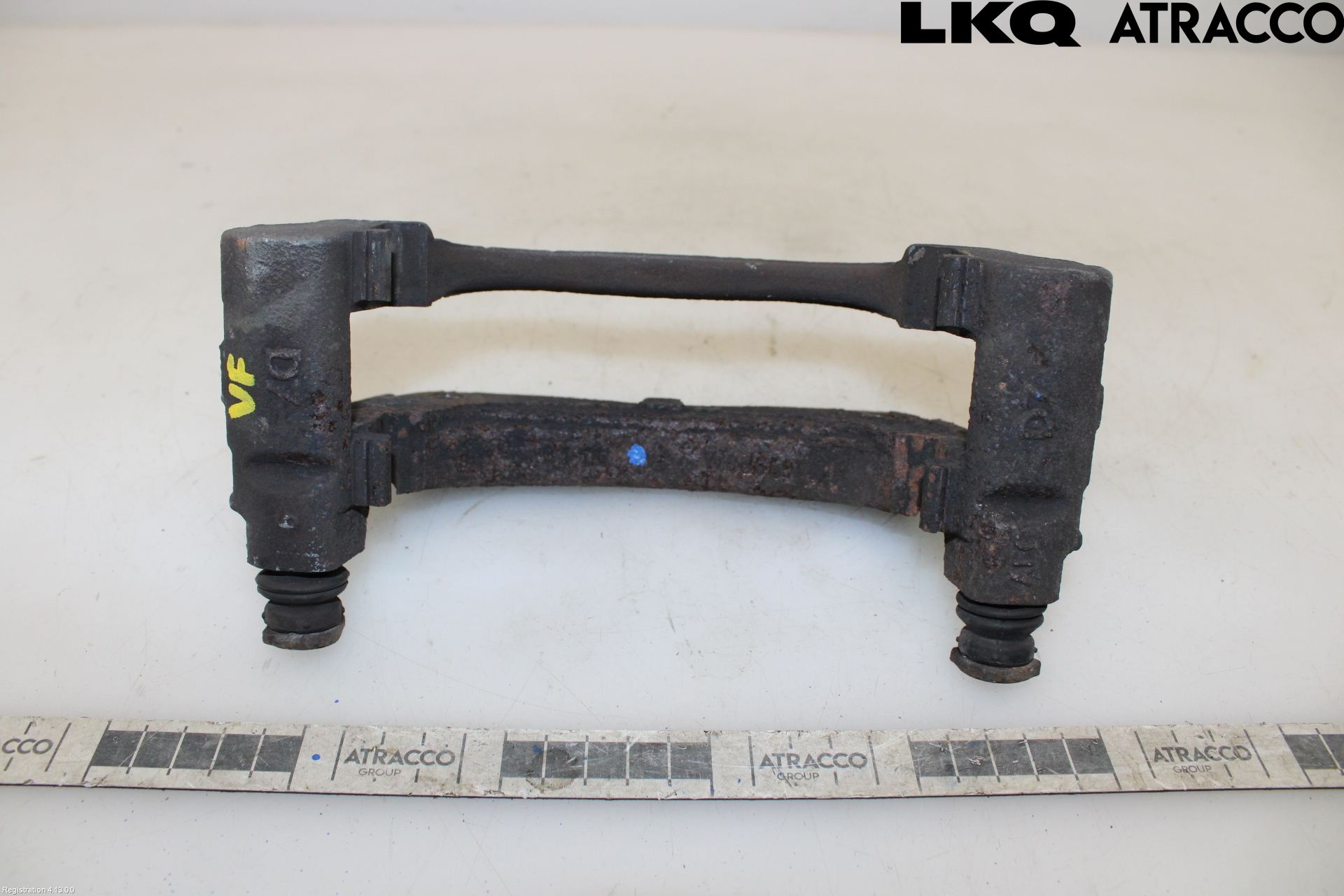 Toyota AVENSIS 16-18 Bremsecaliper Feste Holder