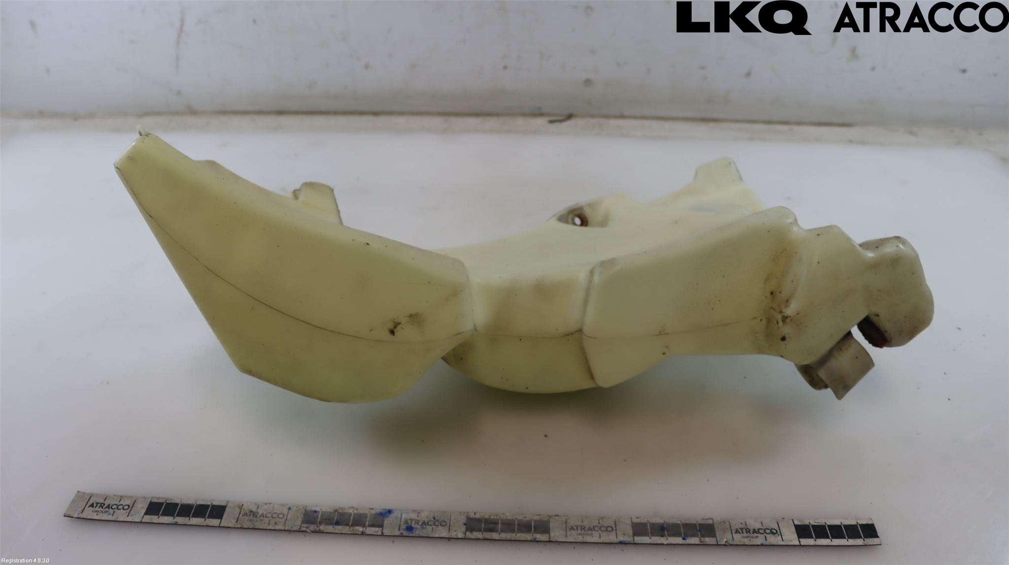 Audi A4/S4 05-07 Spylerbeholder Frontrute-Lykte