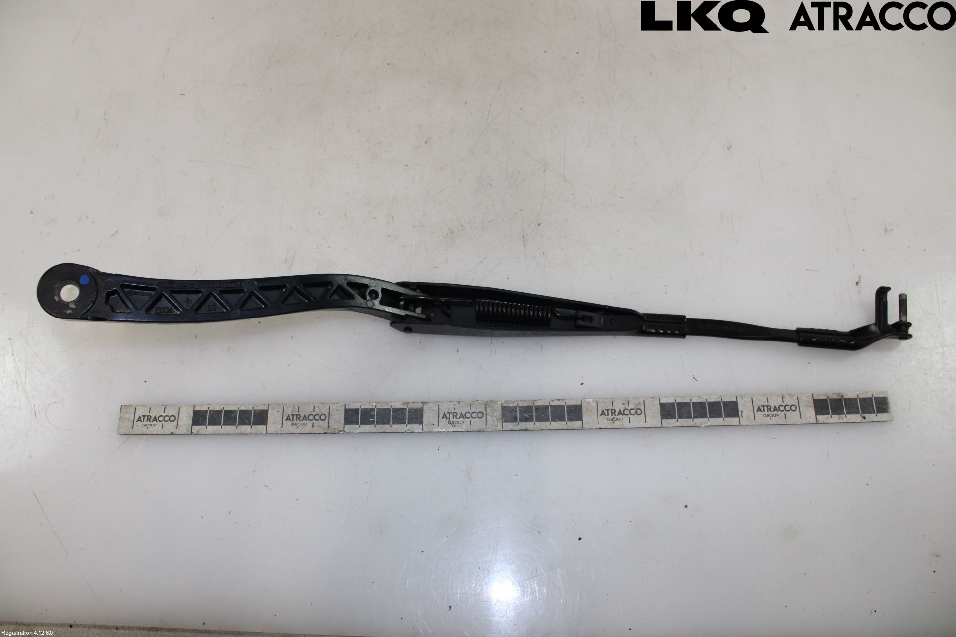 Mercedes-Benz MB E-KLASS (W212) 09-16 Viskerarm-Armer Frontrute