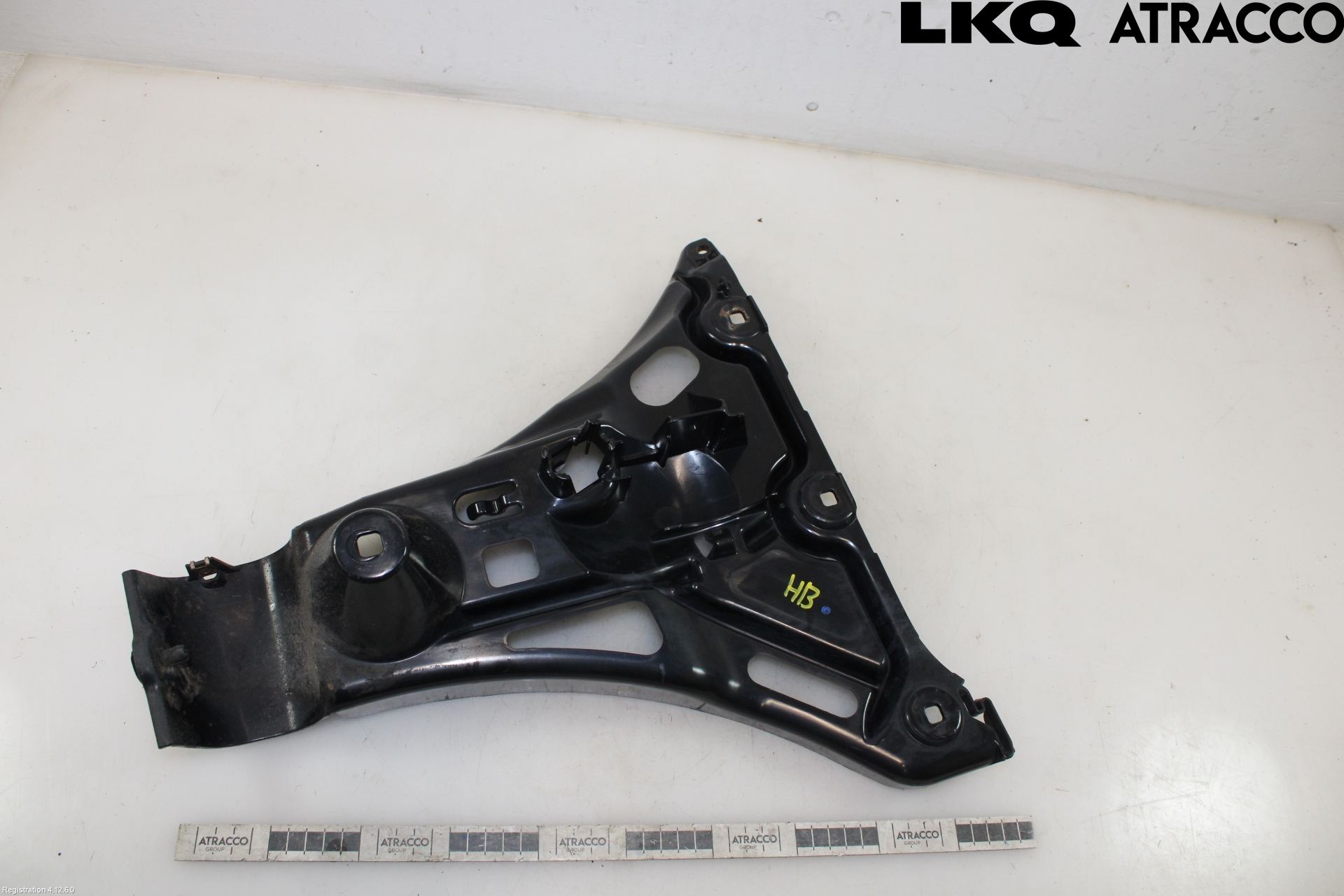 BMW 5 E60/61 Sed/Tou 02-10 Støtfangerfeste Bak Høyre