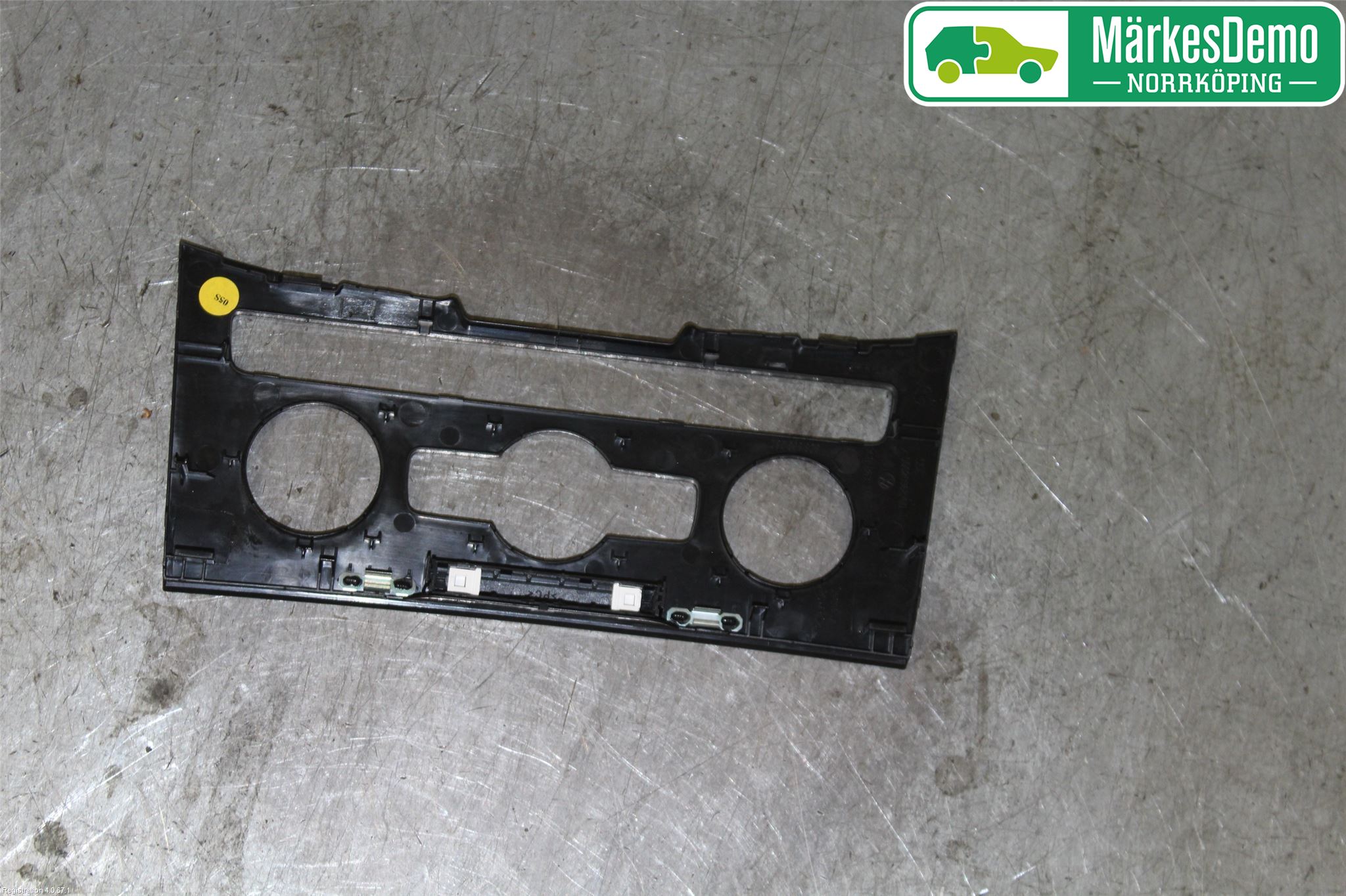 Volkswagen VW PASSAT 11-14 Innr Radio Ramme