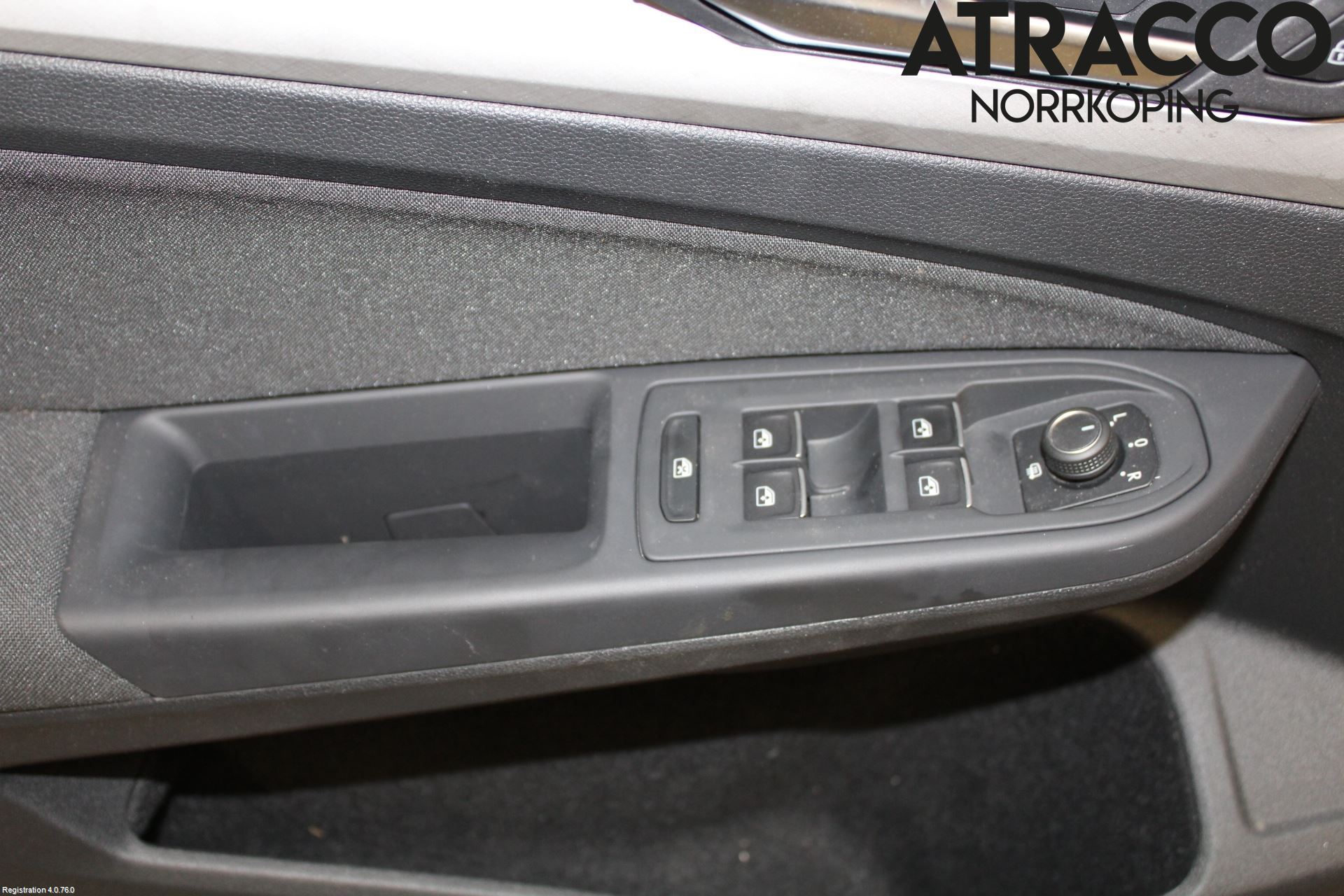 Volkswagen VW GOLF / E-GOLF VIII 20- Innr Dørtrekk Venstre