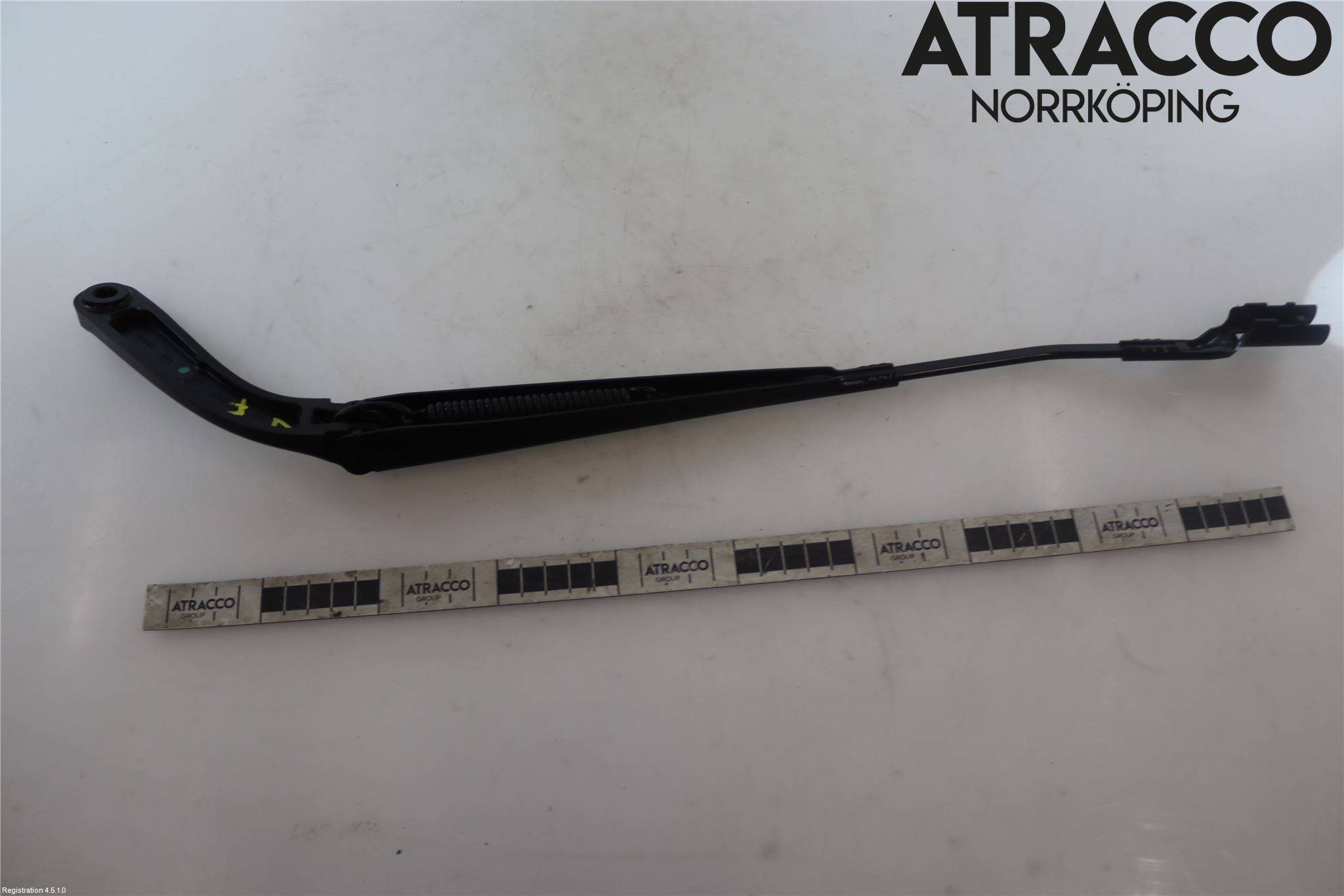 Seat LEON 13-20 Viskerarm-Armer Frontrute