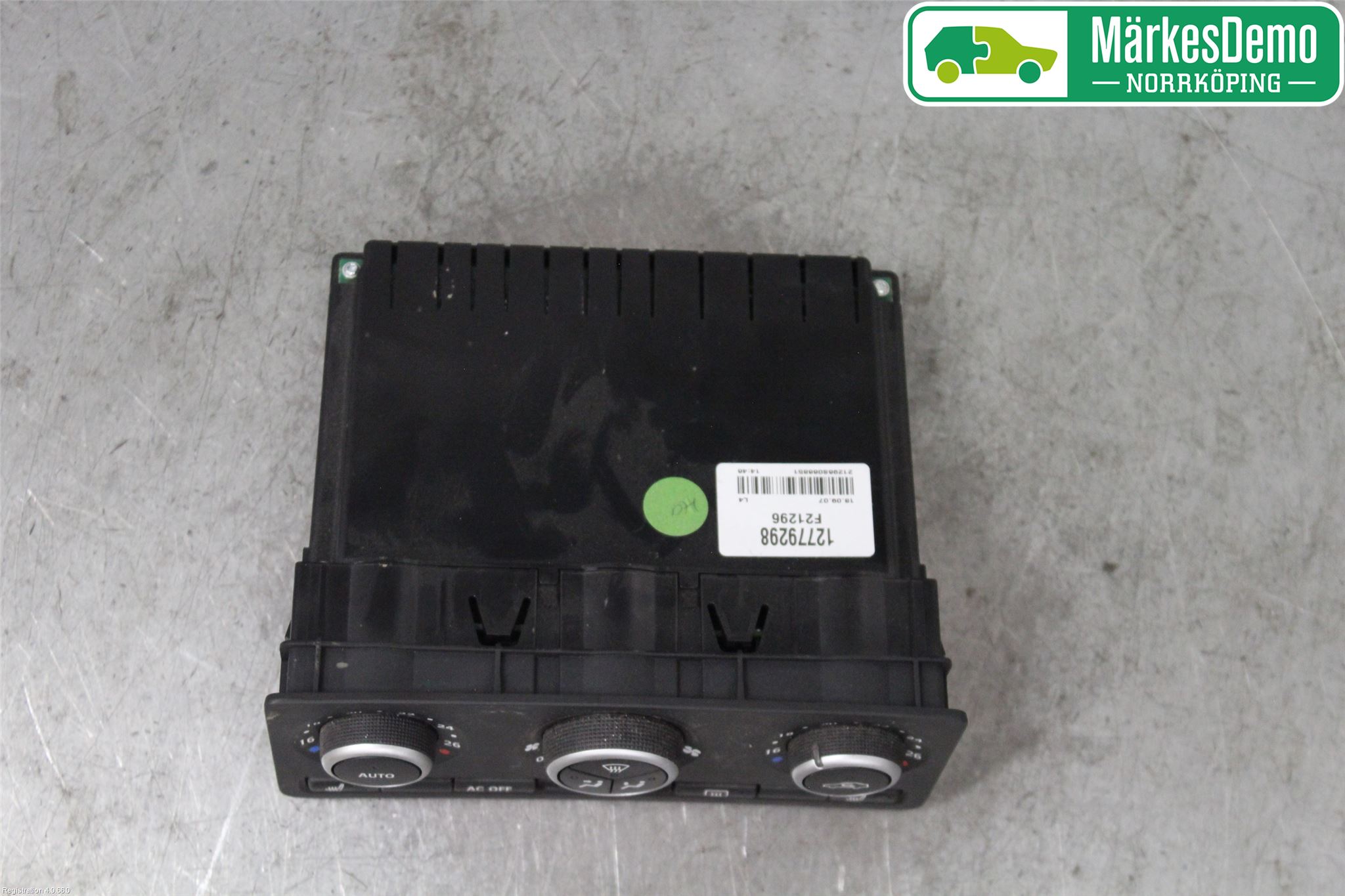 Saab 9-5     06-10 Varmeapparat Panel(Regulering)
