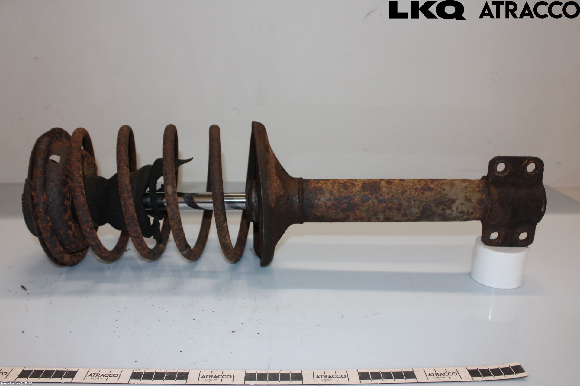 Volkswagen VW K70 Fjærbein Foran Venstre
