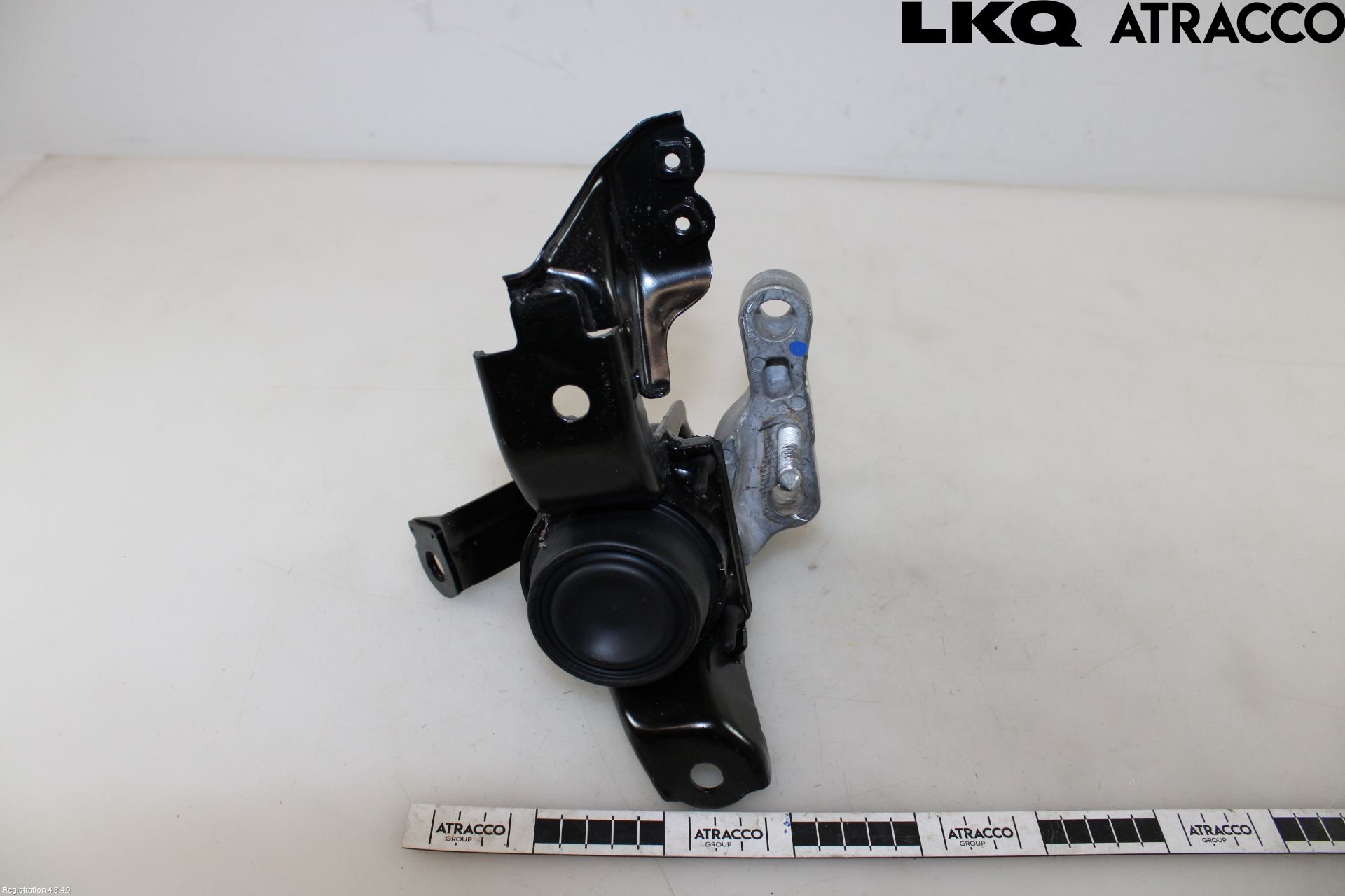 Toyota YARIS CROSS XP21 21- Motor Feste Stål-Alu