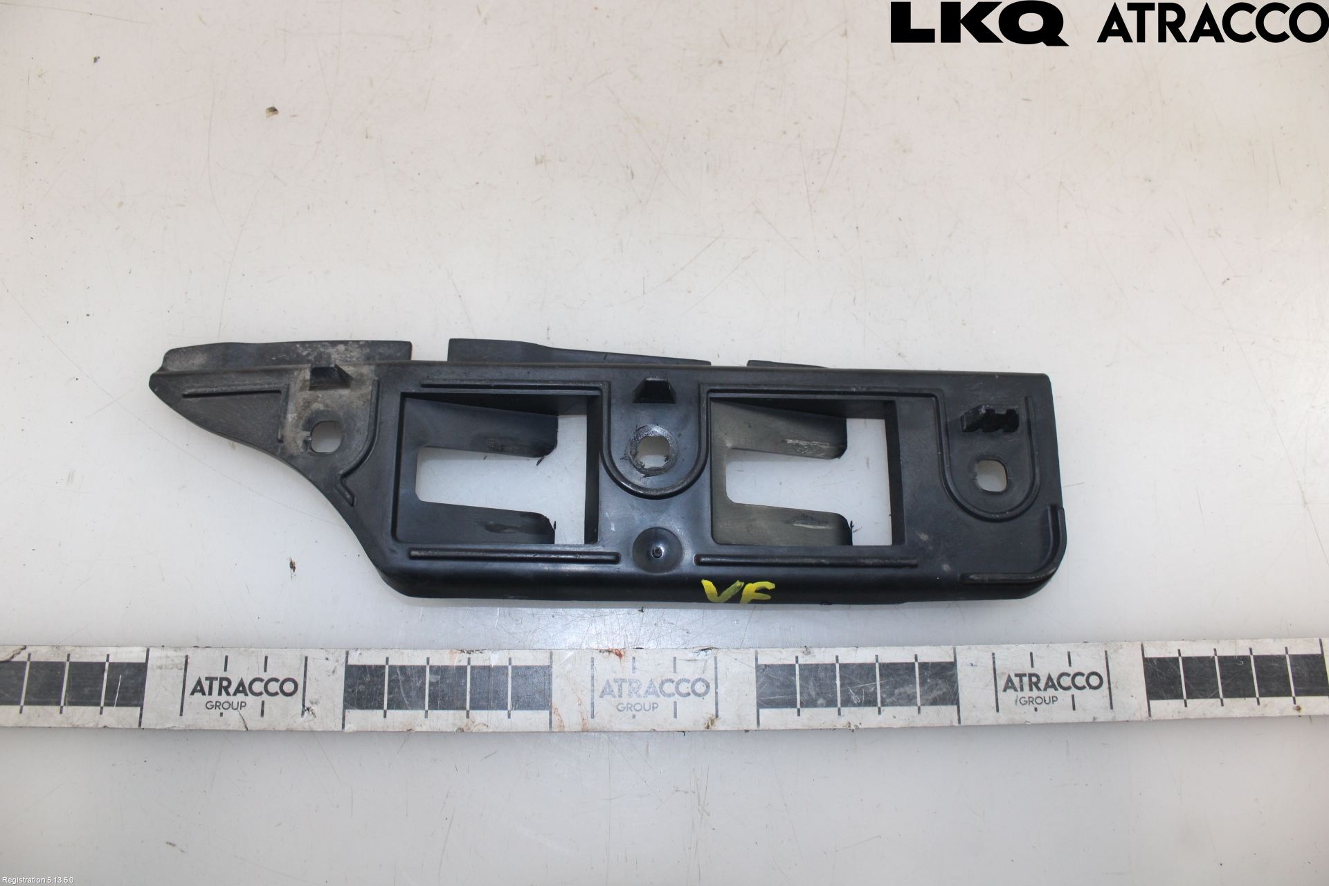 Volkswagen VW GOLF V 04-09 Støtfangerfeste Foran Venstre
