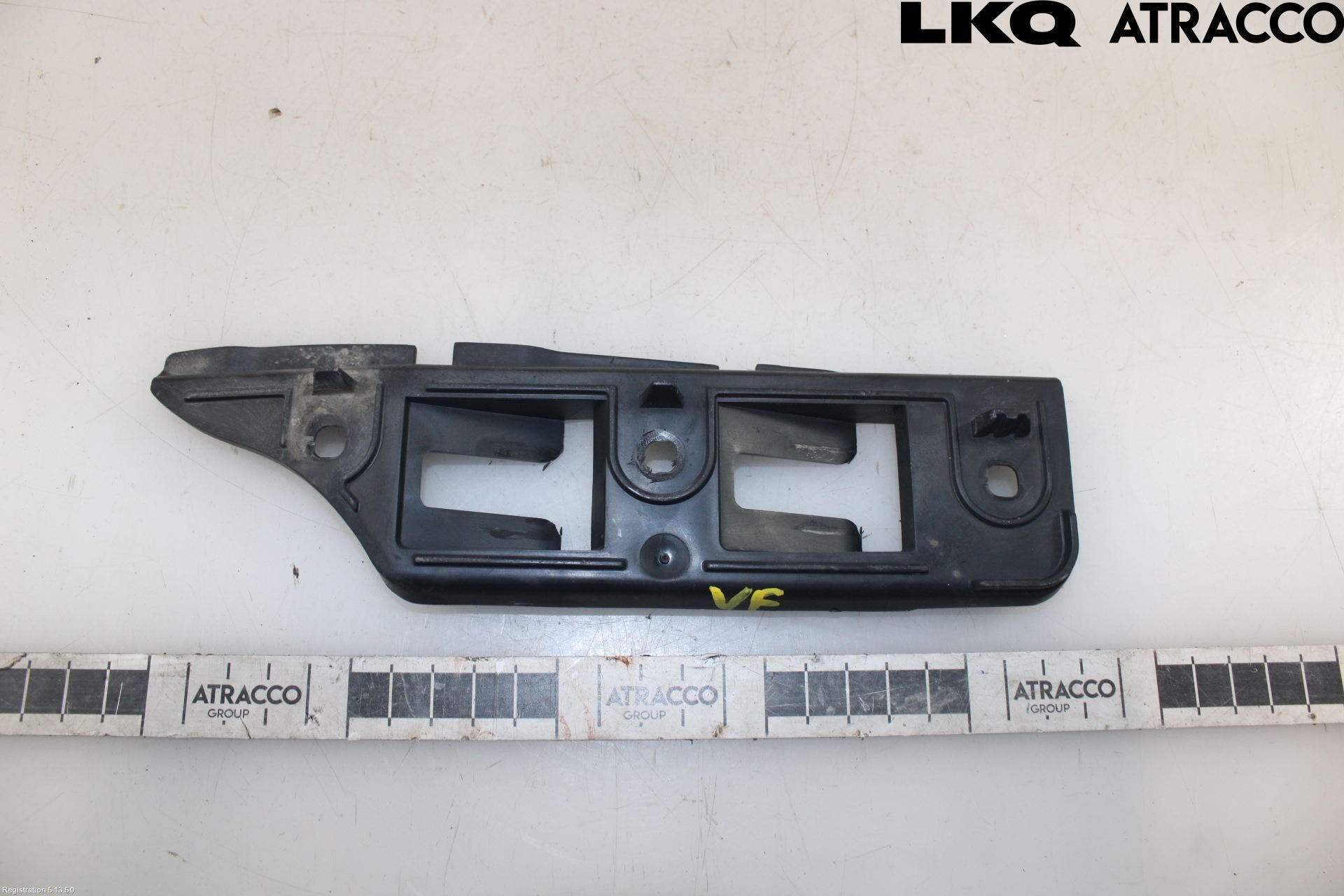 Volkswagen VW GOLF V 04-09 Støtfangerfeste Foran Venstre